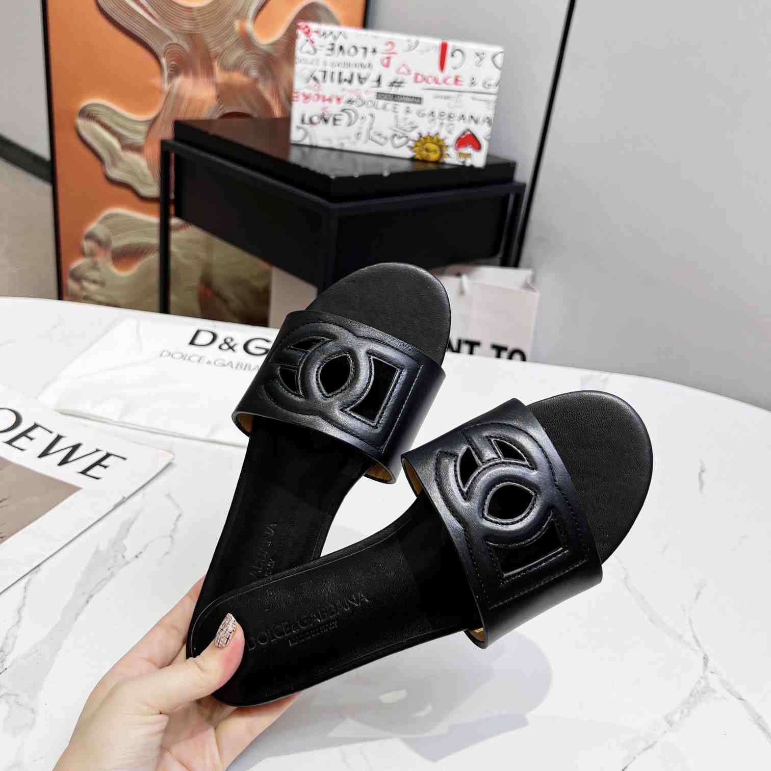 Dolce & Gabbana  DG Logo Leather  Sandal - DopestKickz