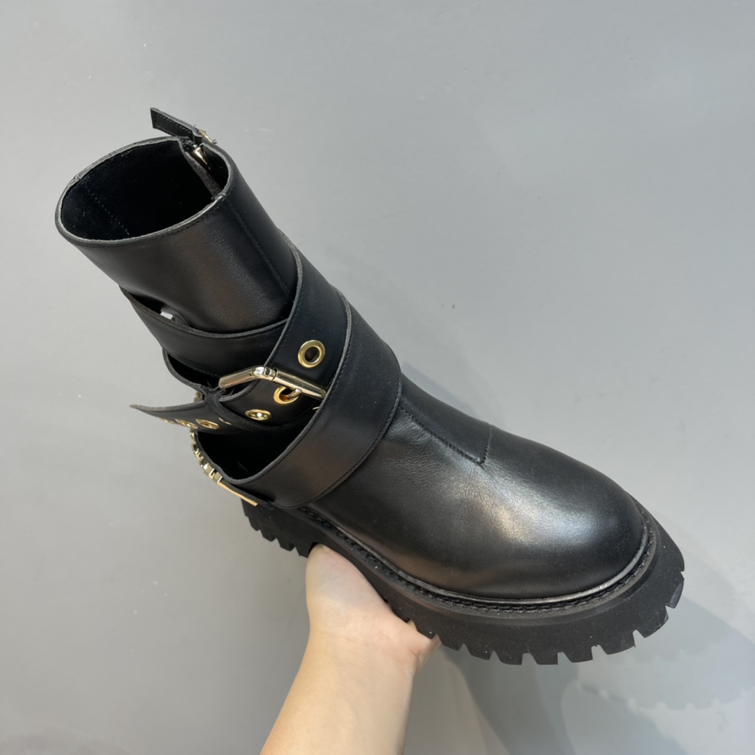 Moschino Ankle Boots - DopestKickz