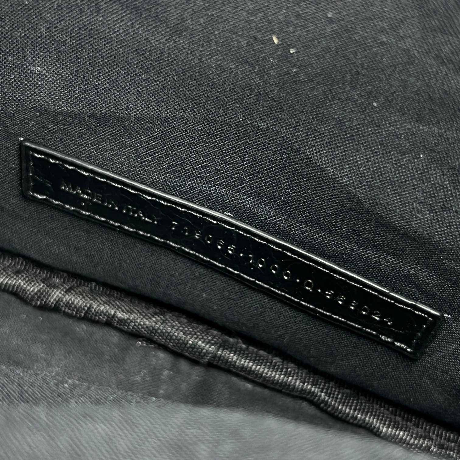 Balenciaga Le Cag M Cross (21-17-4.5cm) - DopestKickz