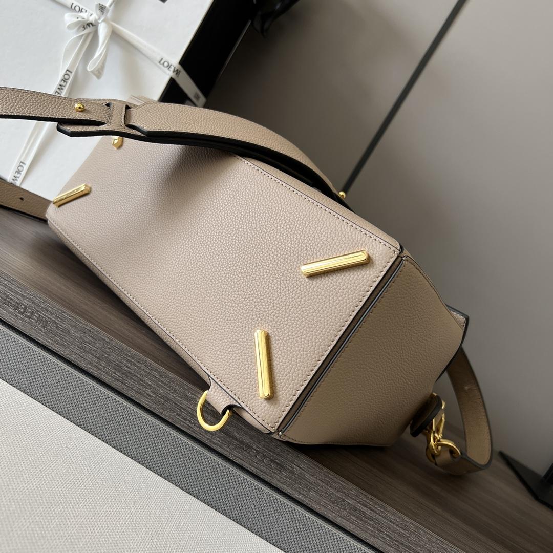 Loewe Puzzle Bag In Classic Calfskin(29-19.5-14cm) - DopestKickz