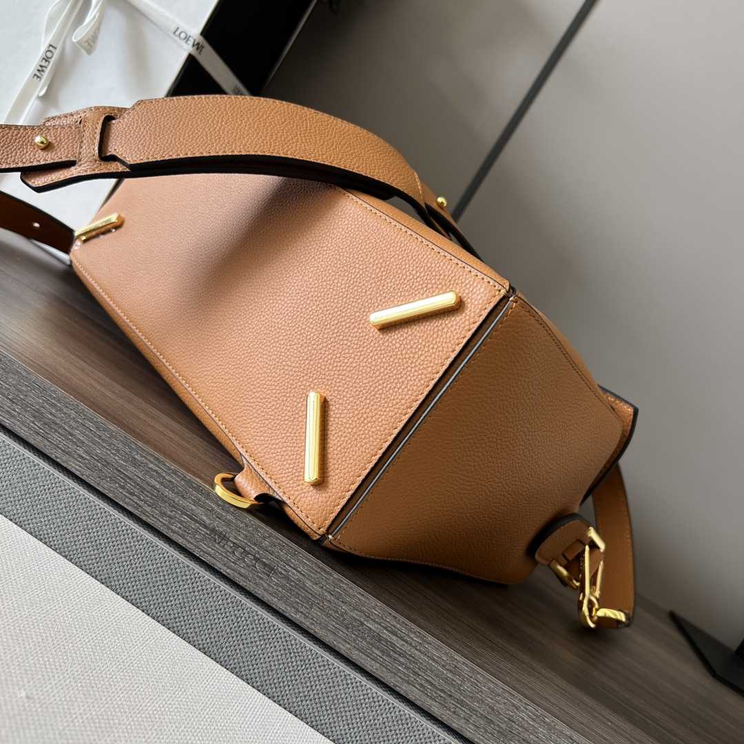 Loewe Puzzle Bag In Classic Calfskin(29-19.5-14cm) - DopestKickz
