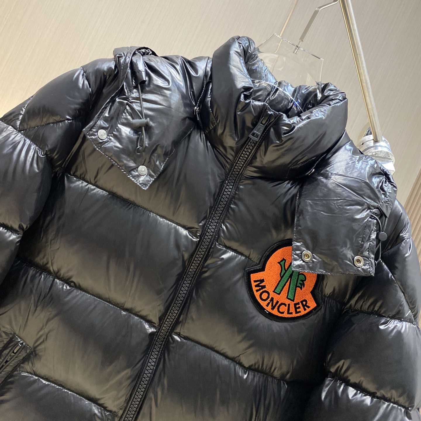 Moncler 2 Moncler 1952 Haggi Short Down Jacket - DopestKickz
