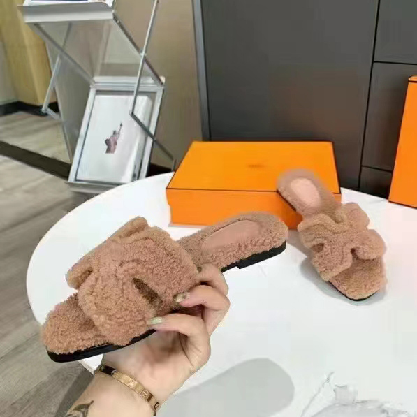 Hermes Oran Sandal - DopestKickz