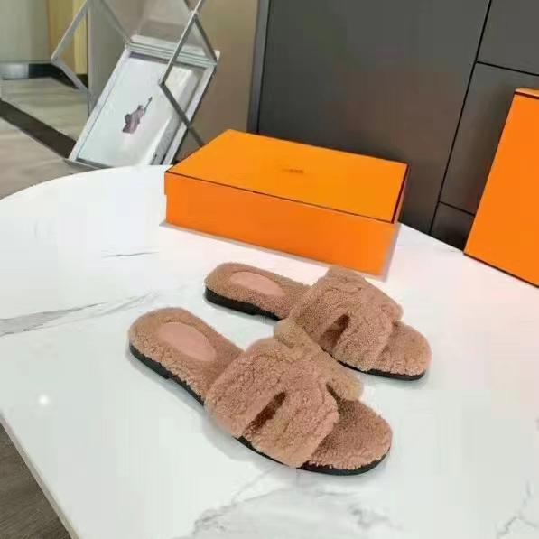 Hermes Oran Sandal - DopestKickz