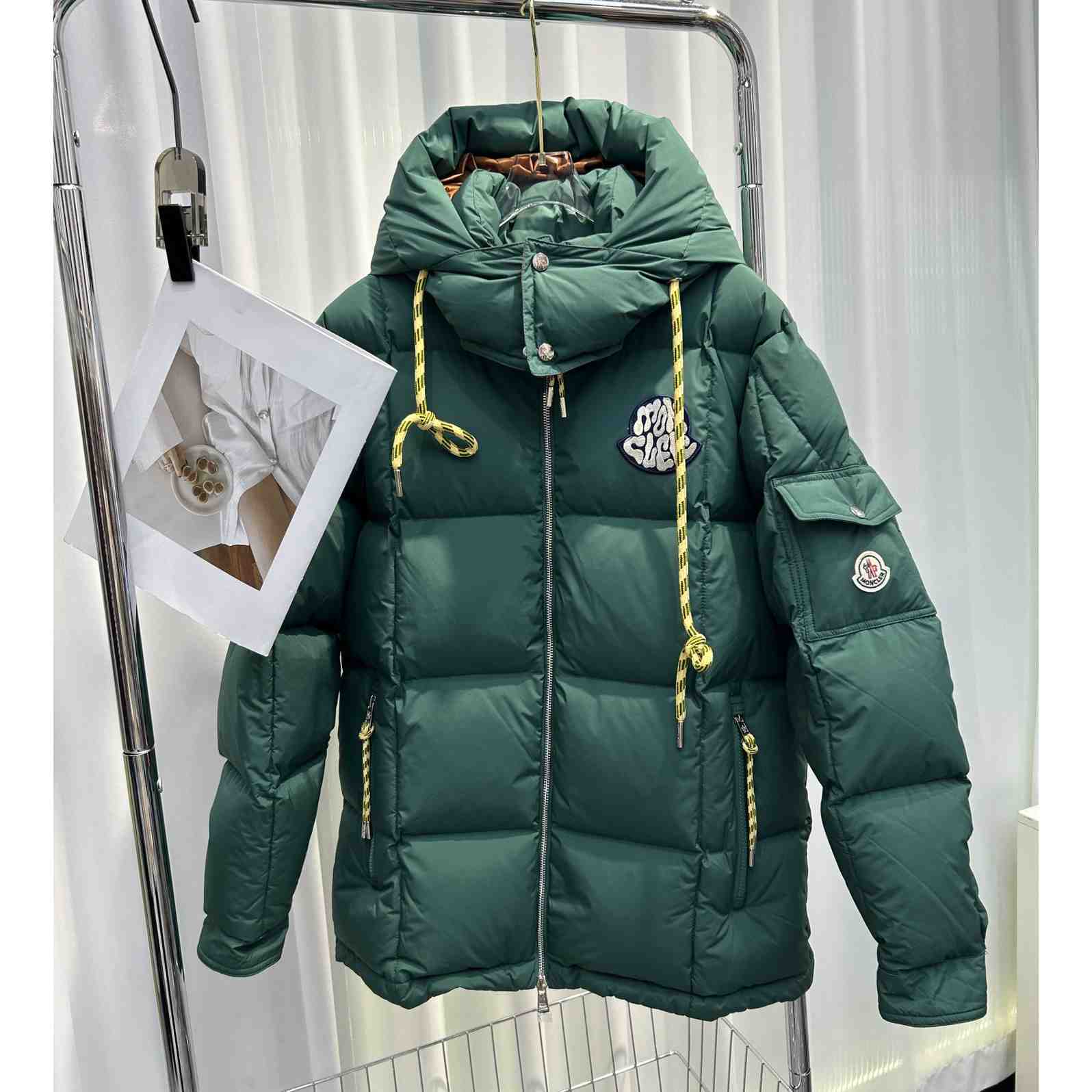 Moncler Mariveles Short Down Jacket - DopestKickz