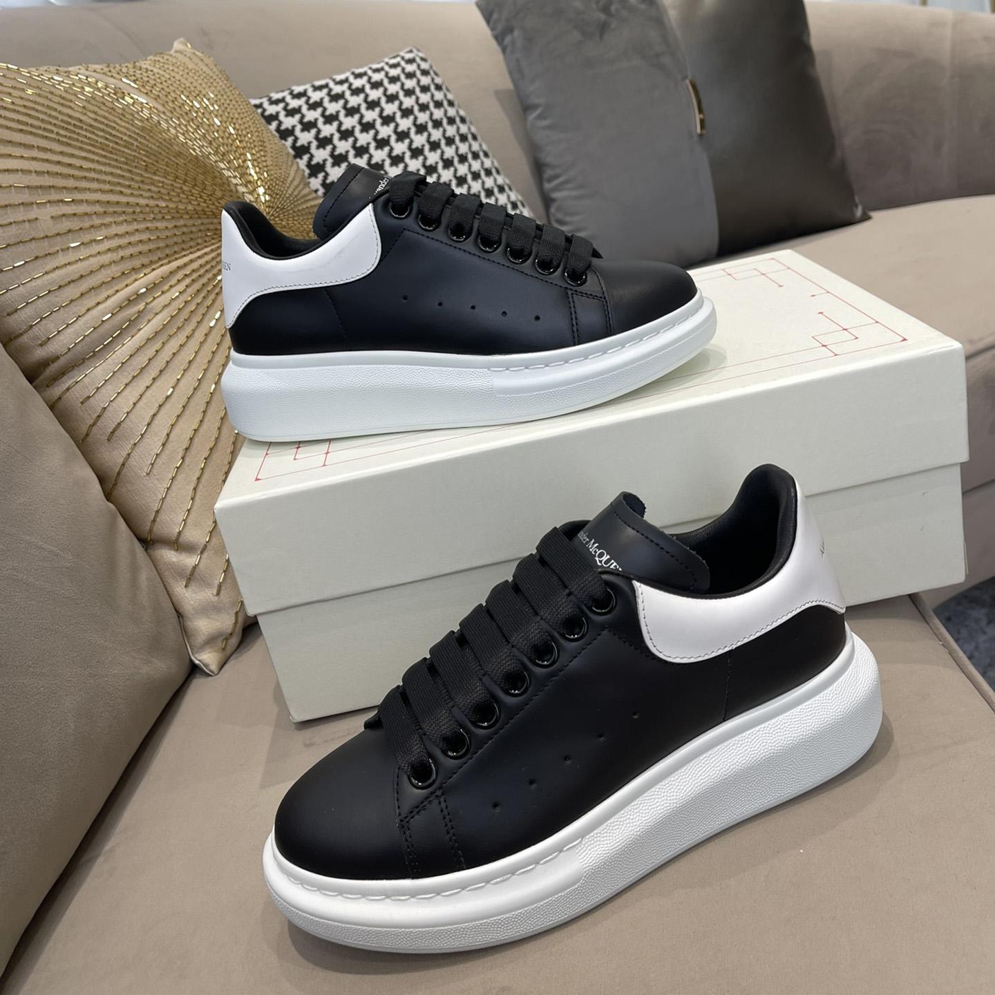 Alexander Mqueen Oversized Sneaker In Black/White - DopestKickz
