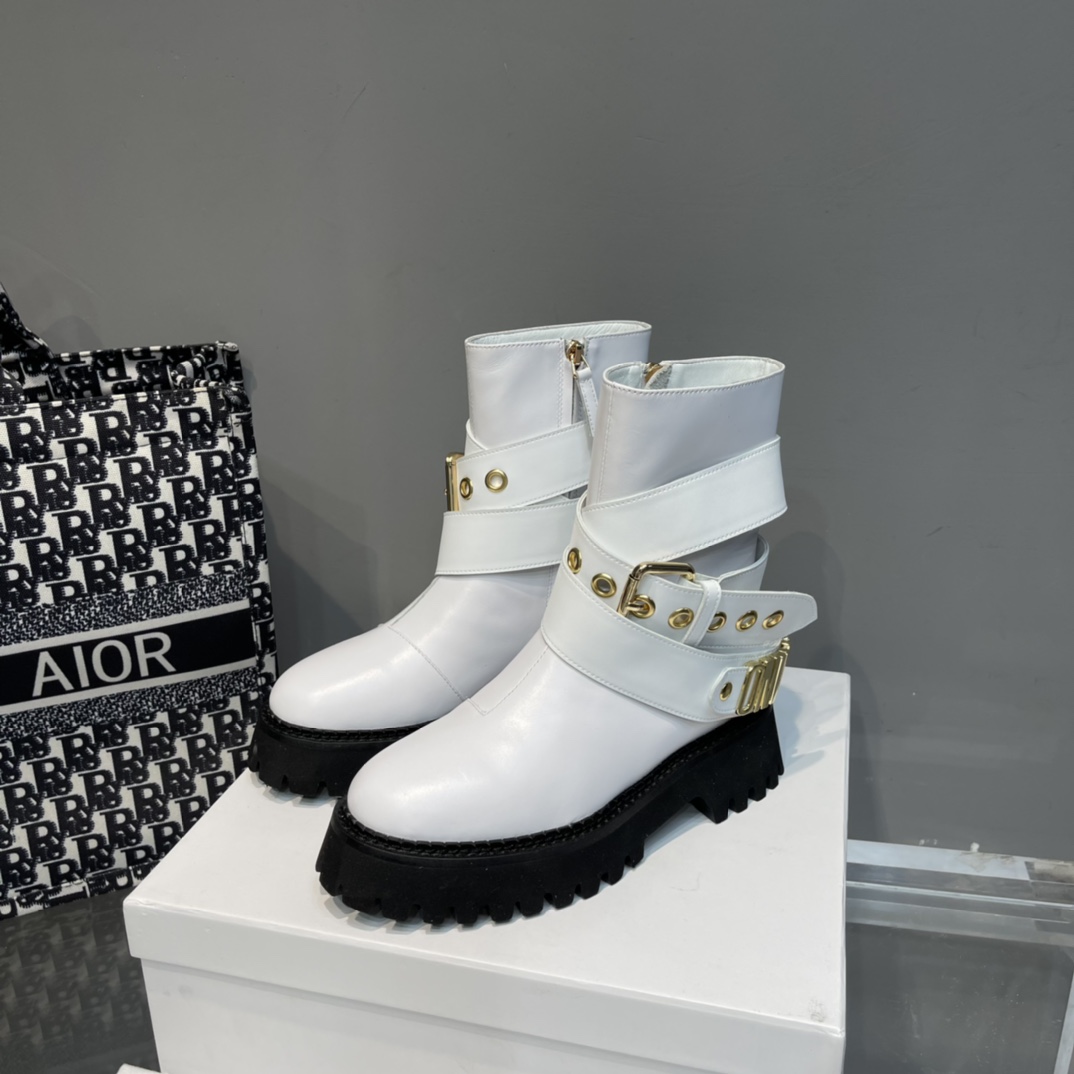 Moschino Ankle Boots - DopestKickz
