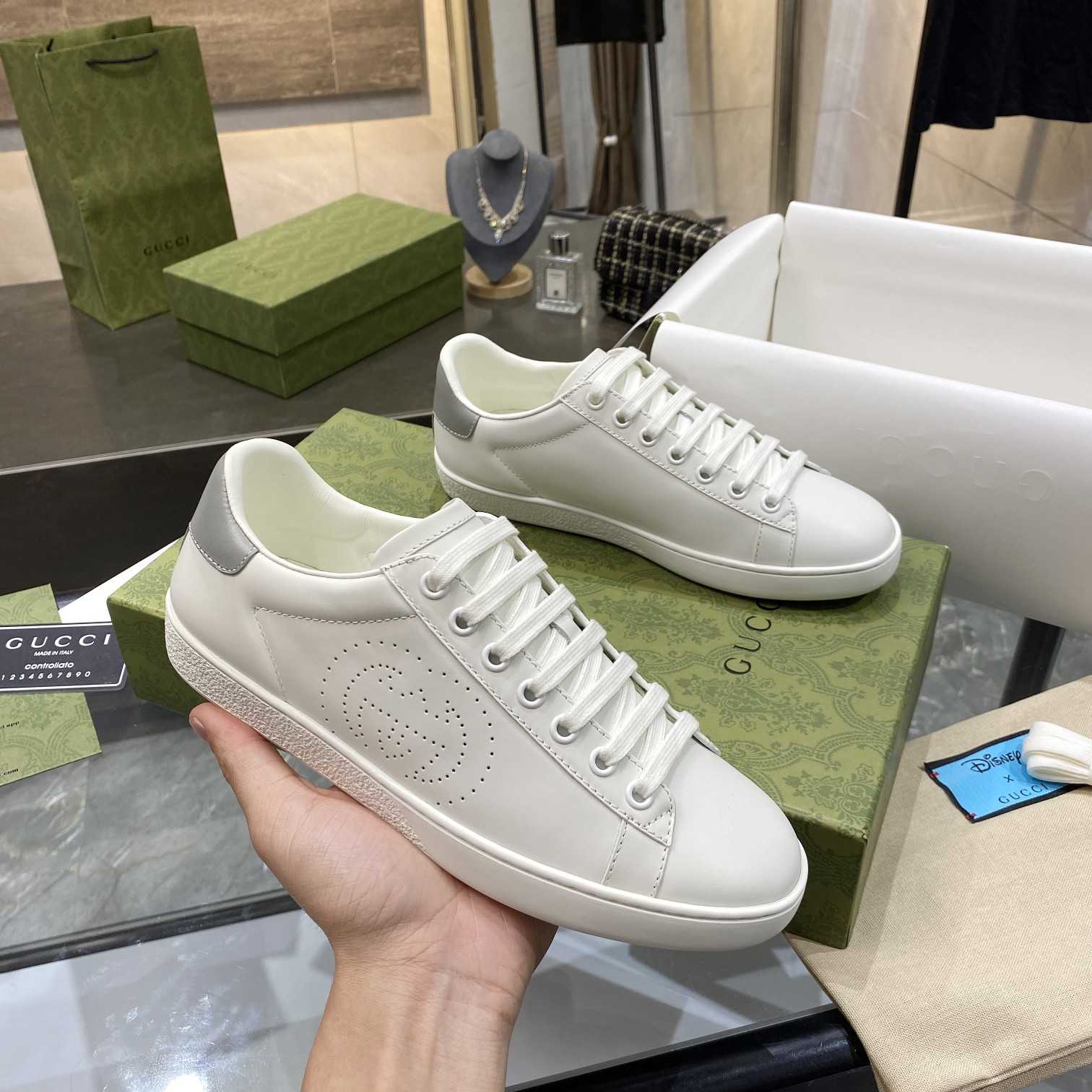 Dolce & Gabbana Sneakers - DopestKickz