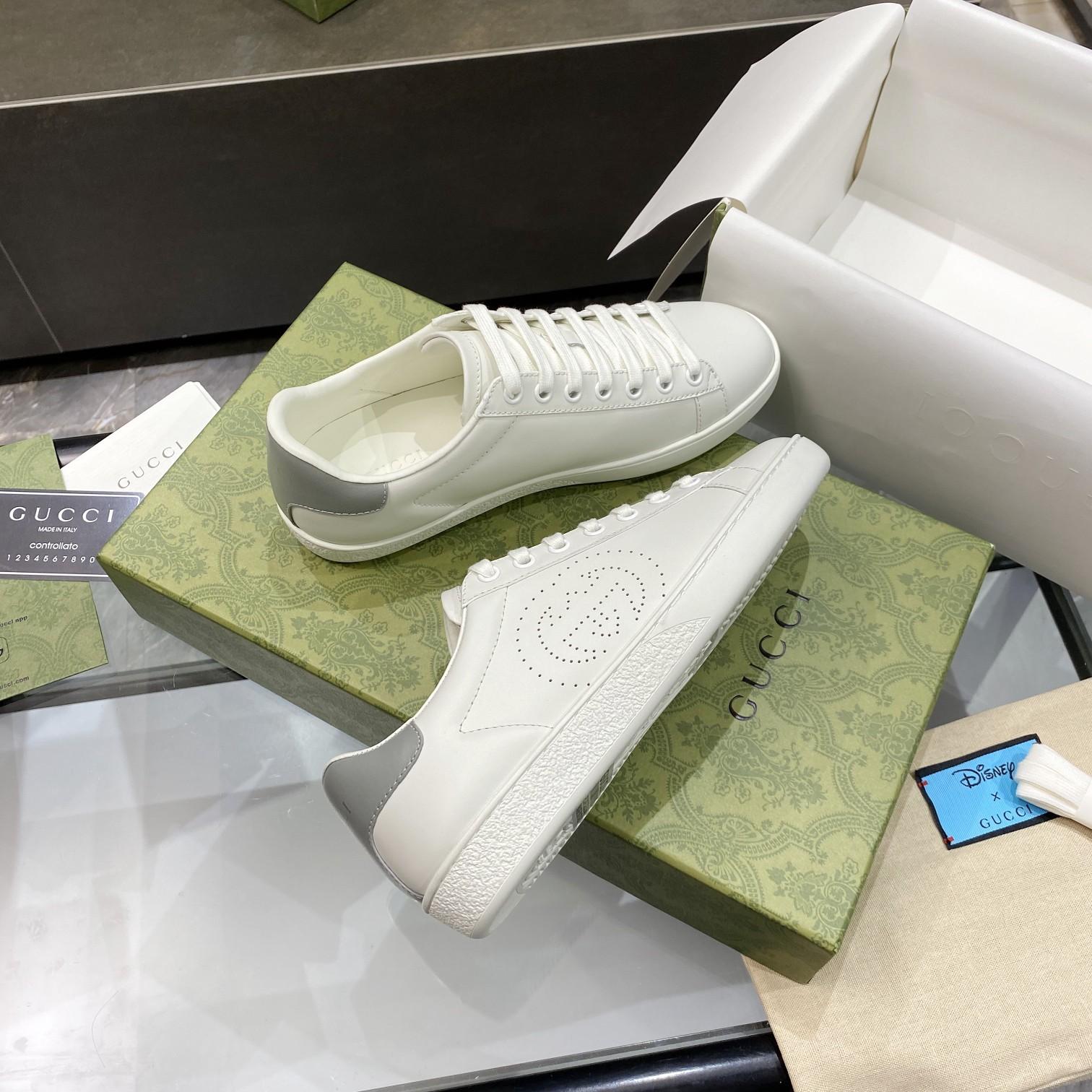 Dolce & Gabbana Sneakers - DopestKickz