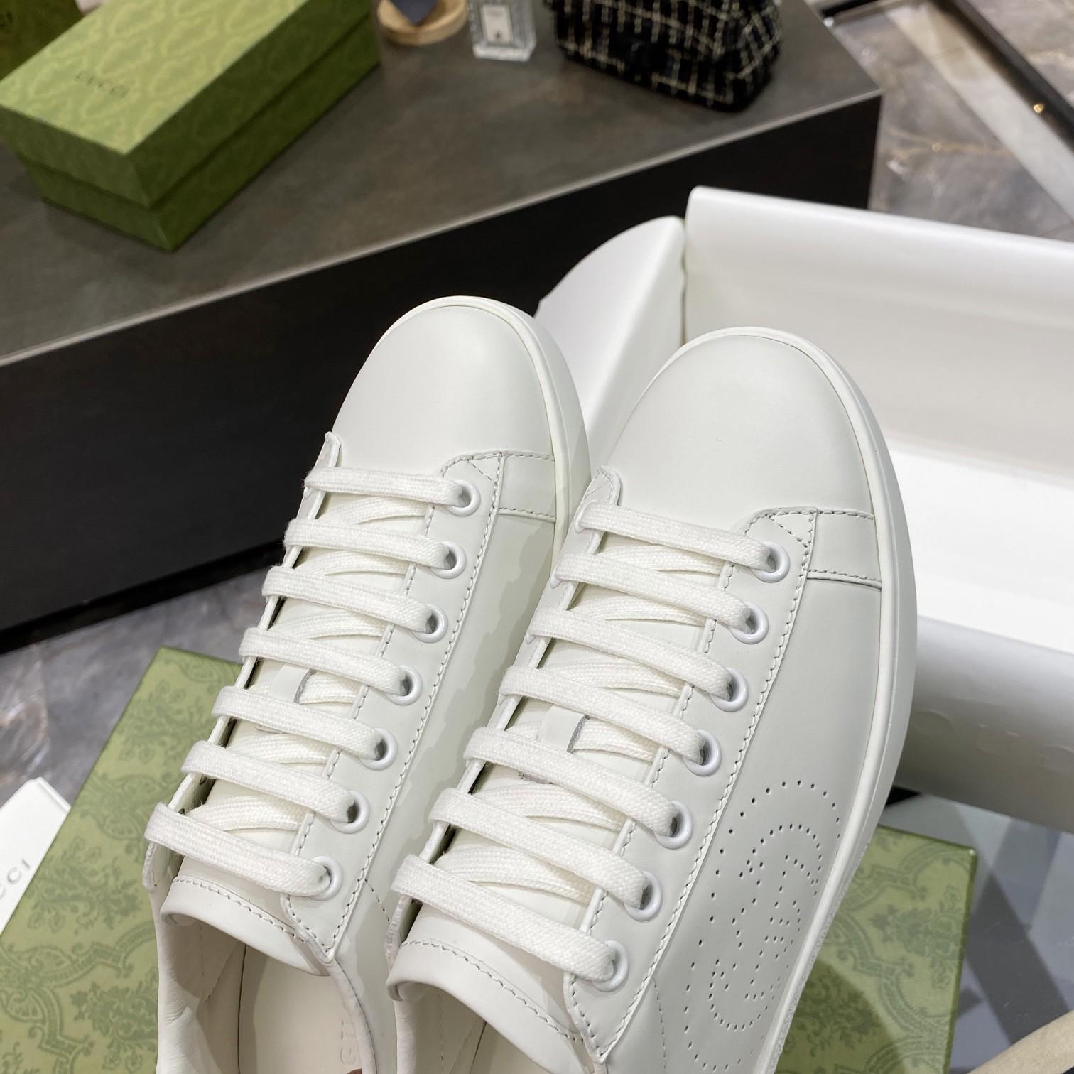 Dolce & Gabbana Sneakers - DopestKickz