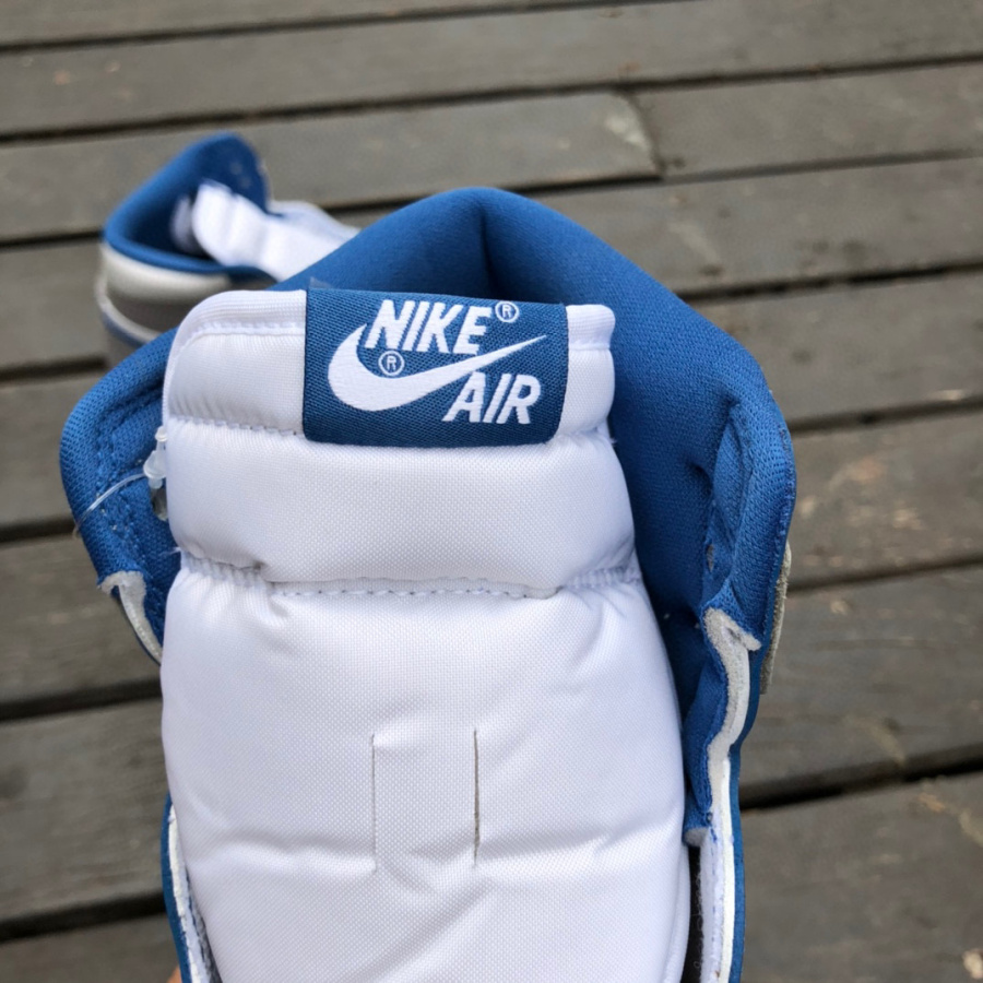 Air Jordan 1 Retro Sneaker   fd1437-410 - DopestKickz