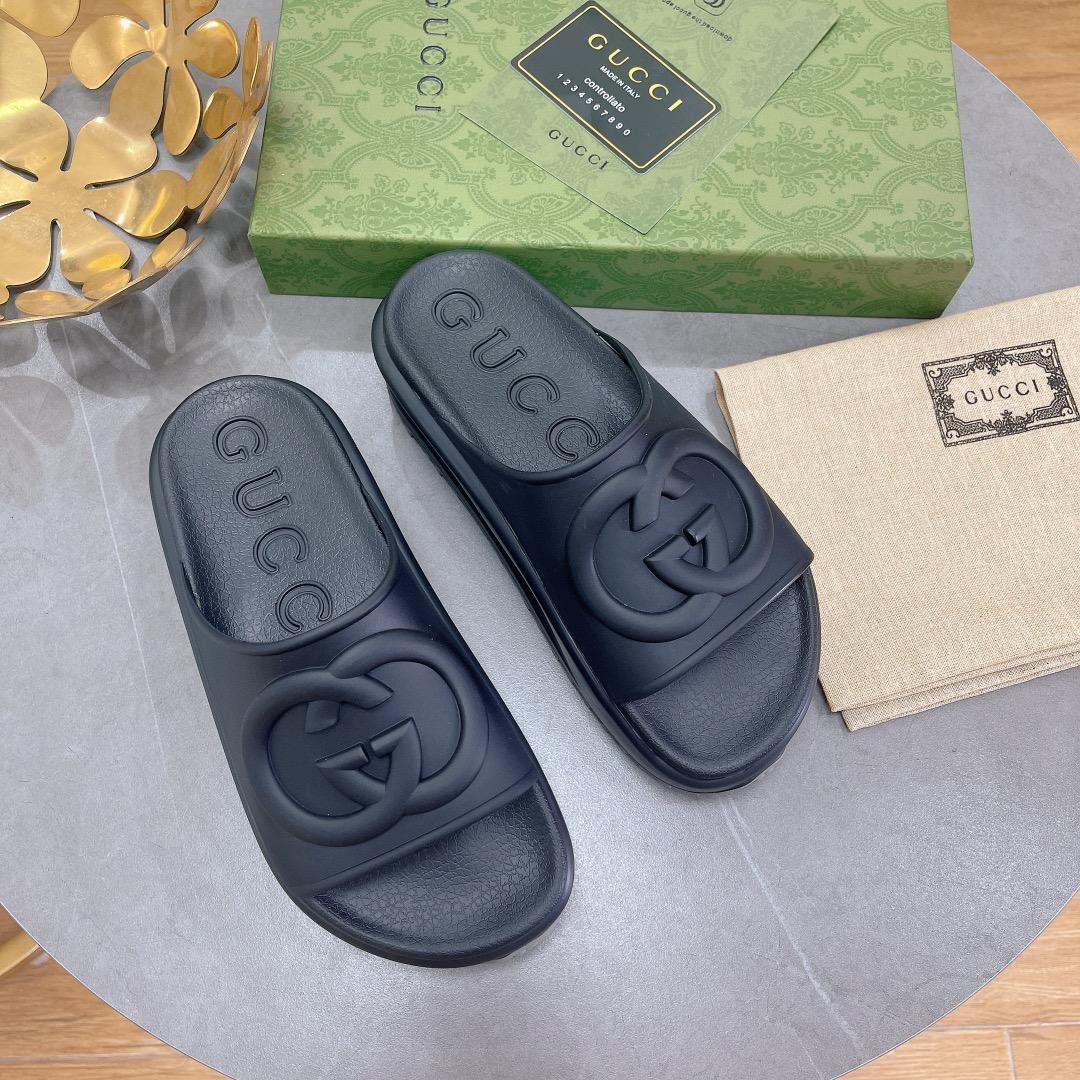 Gucci Women's Slide With Interlocking G - DopestKickz