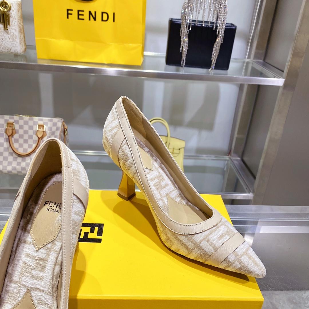 Fendi Baguette Pump - DopestKickz