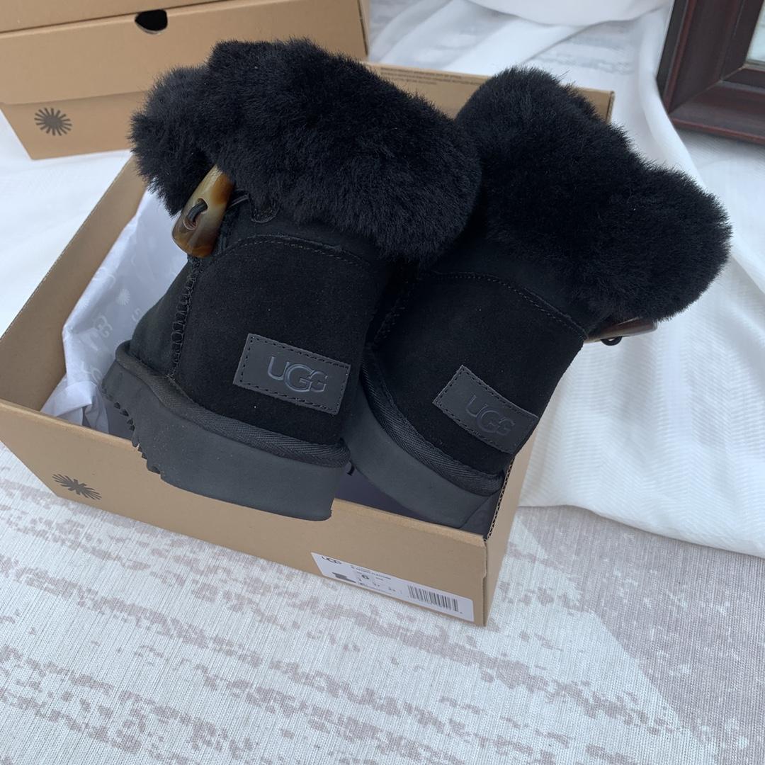 Ugg Ankle Boots - DopestKickz