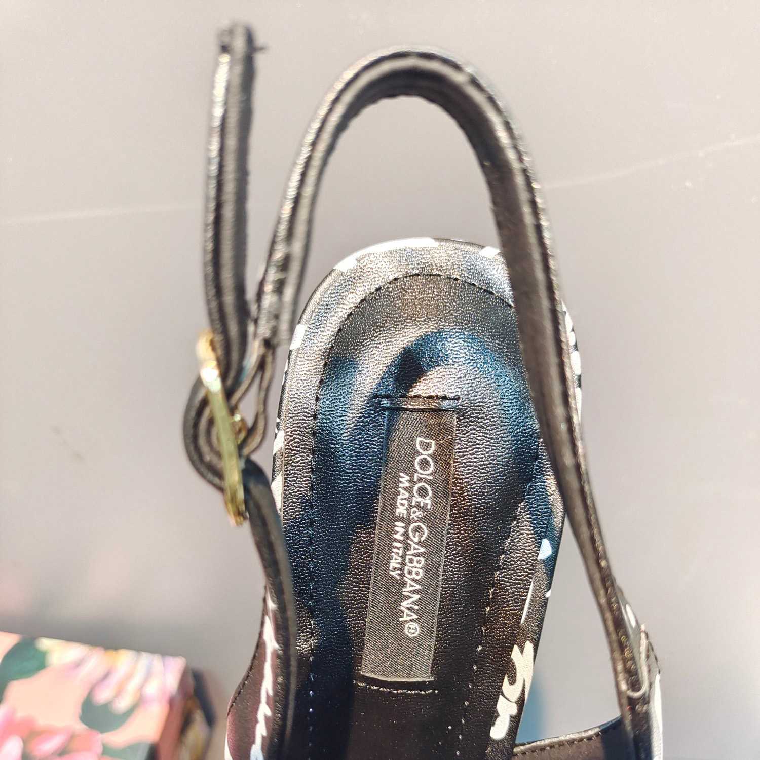 Dolce & Gabbana Calfskin Slingbacks With Logo Print - DopestKickz