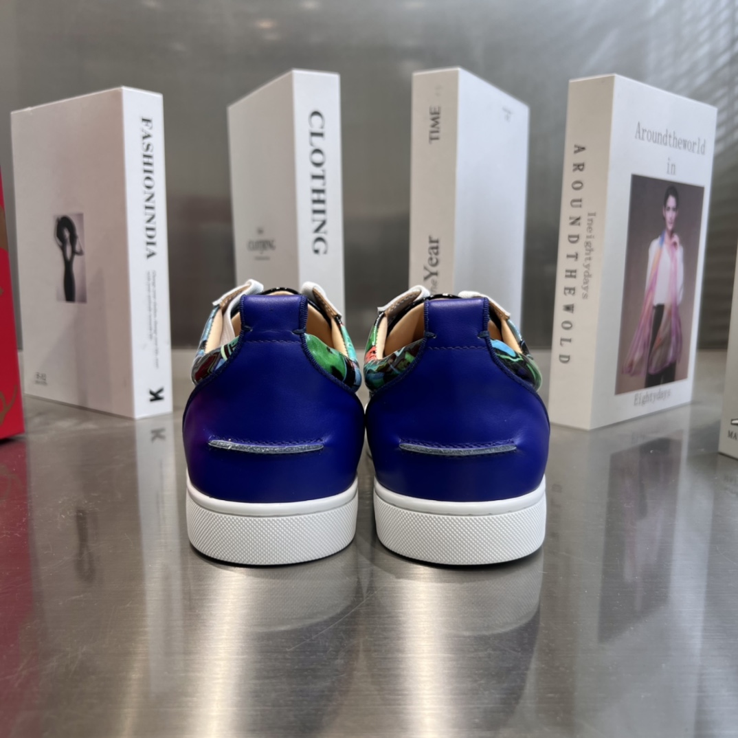 Christian Louboutin Low-Top Sneaker  - DopestKickz
