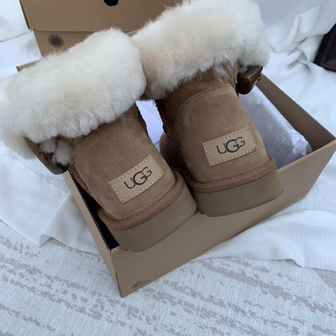 Ugg Ankle Boots - DopestKickz