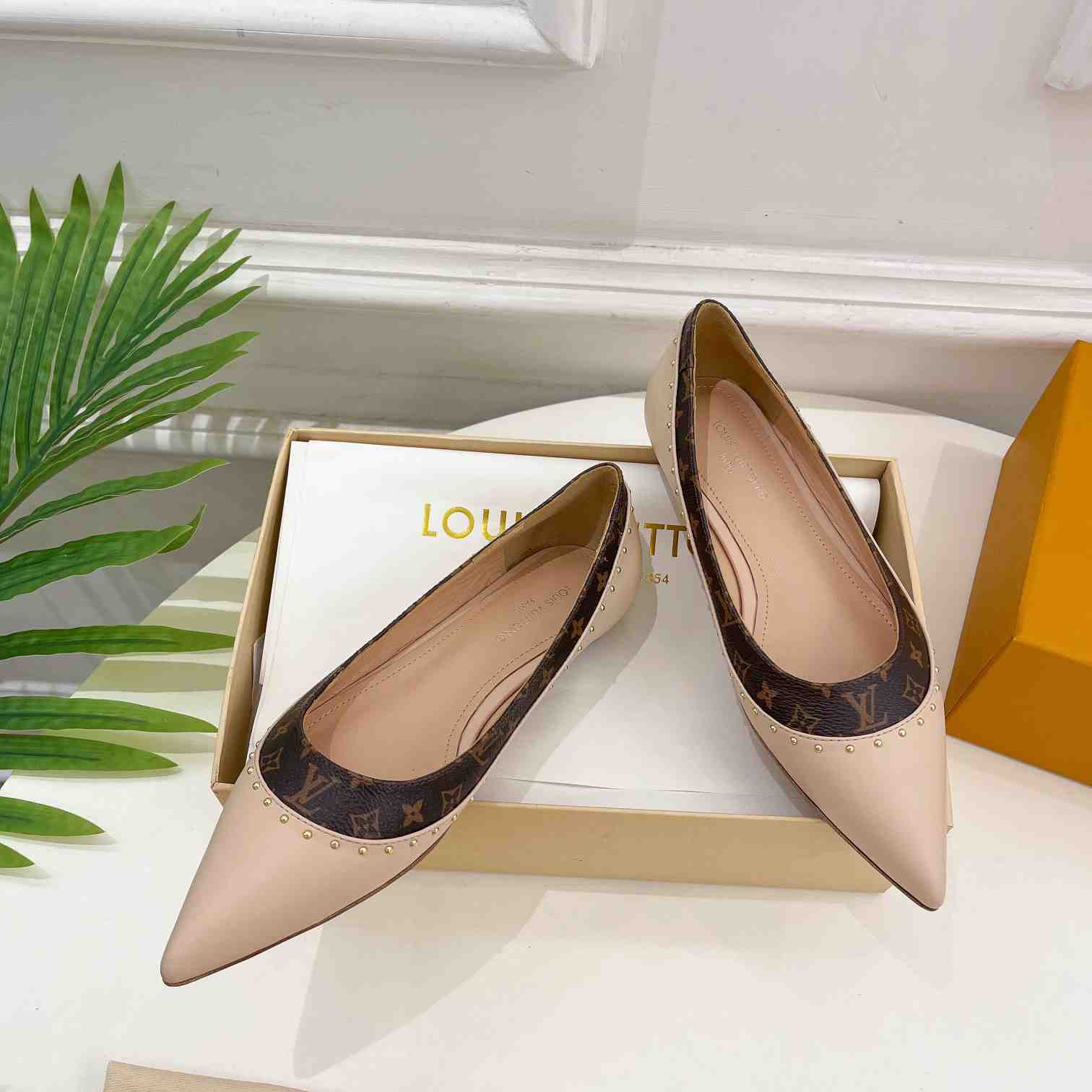 Louis Vuitton Signature Flat Ballerina    - DopestKickz