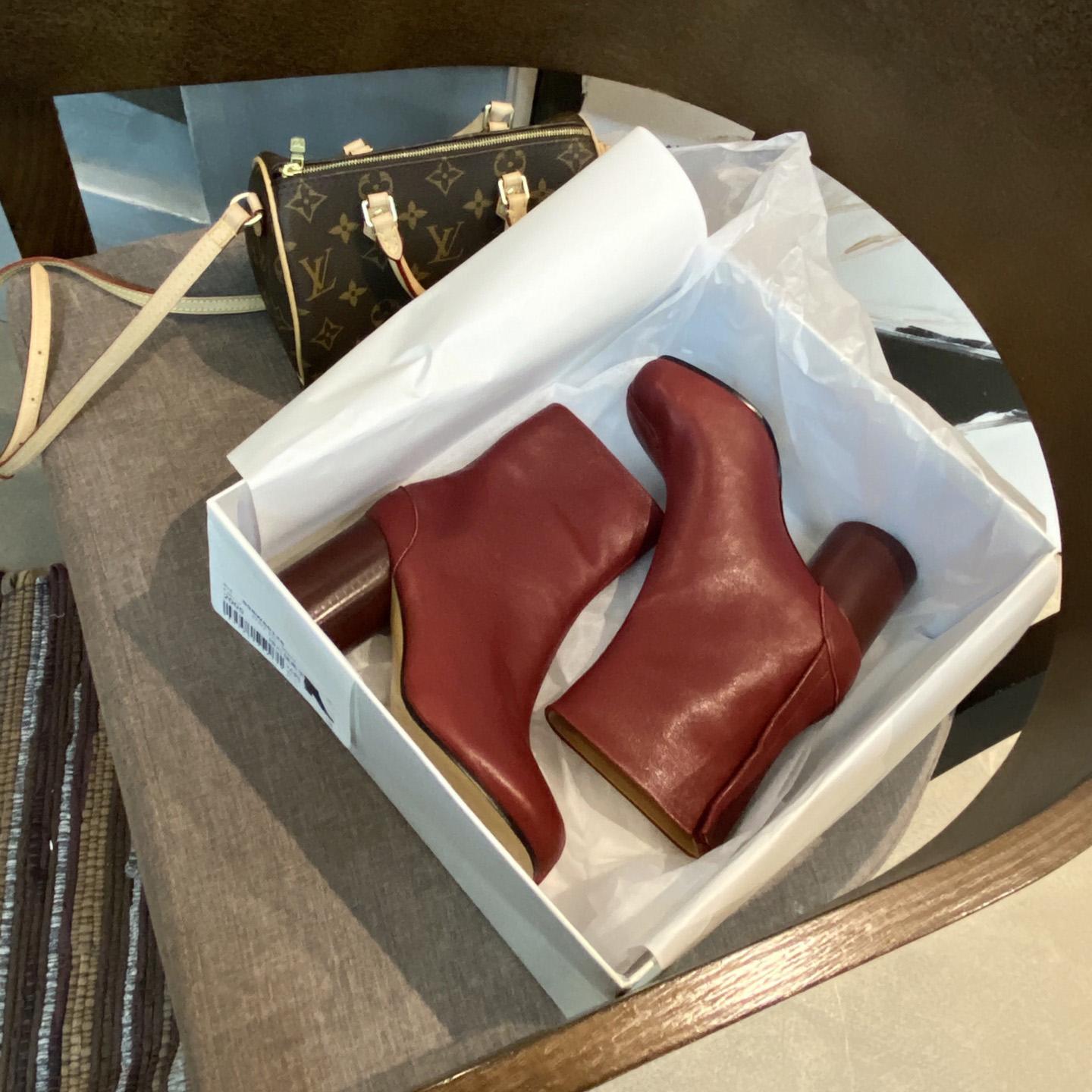 Maison Margiela Tabi Ankle Boots - DopestKickz