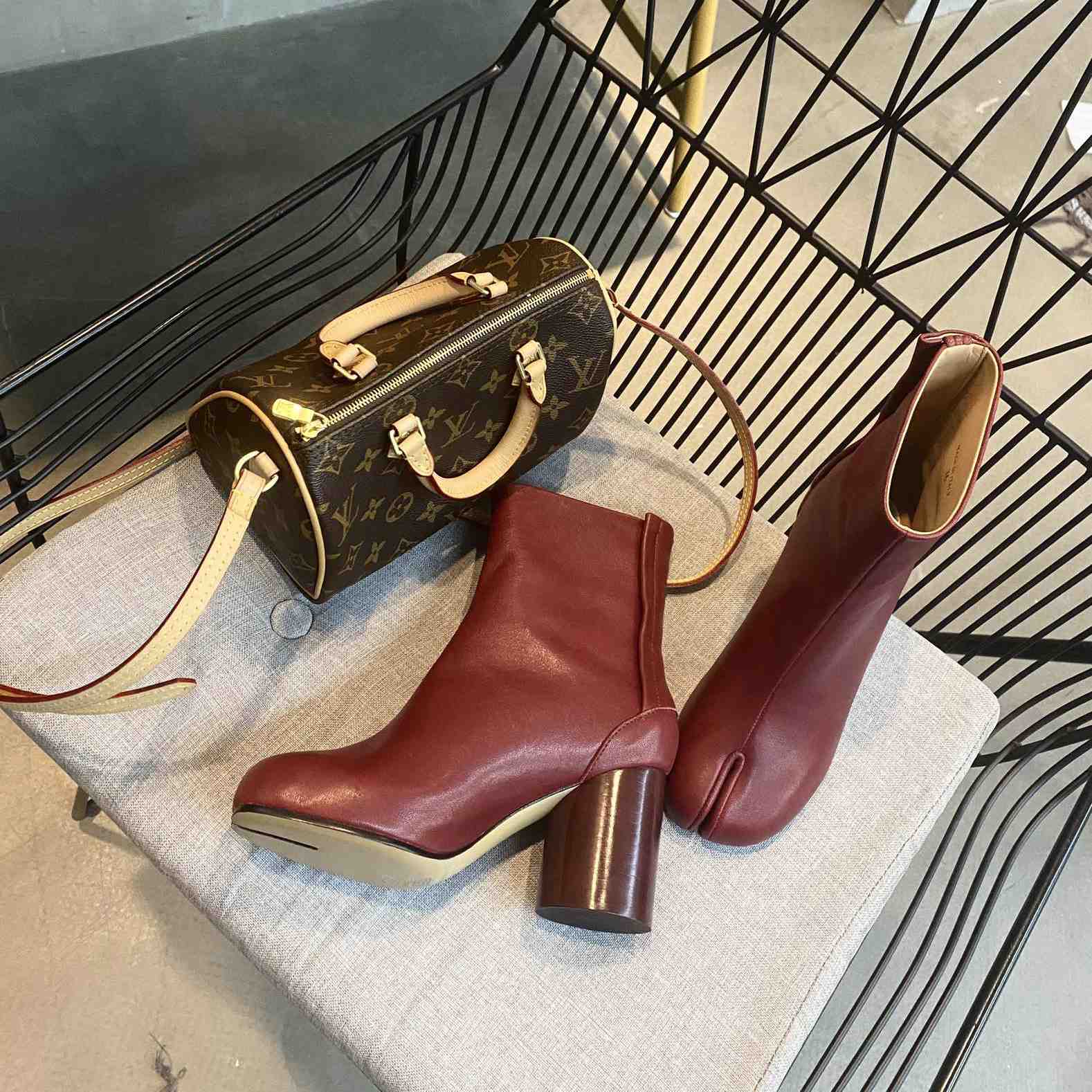 Maison Margiela Tabi Ankle Boots - DopestKickz