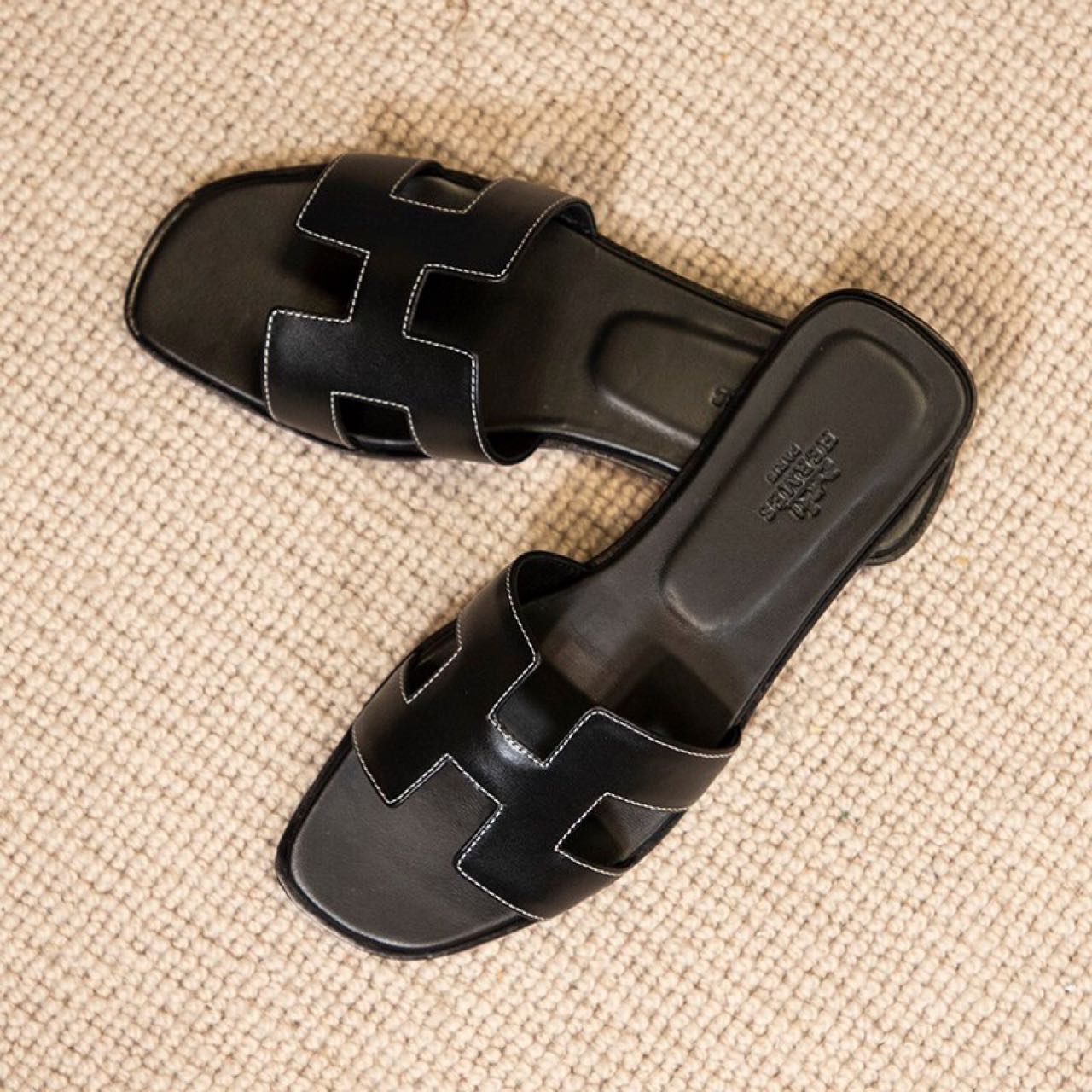 Hermes Oran Sandal - DopestKickz