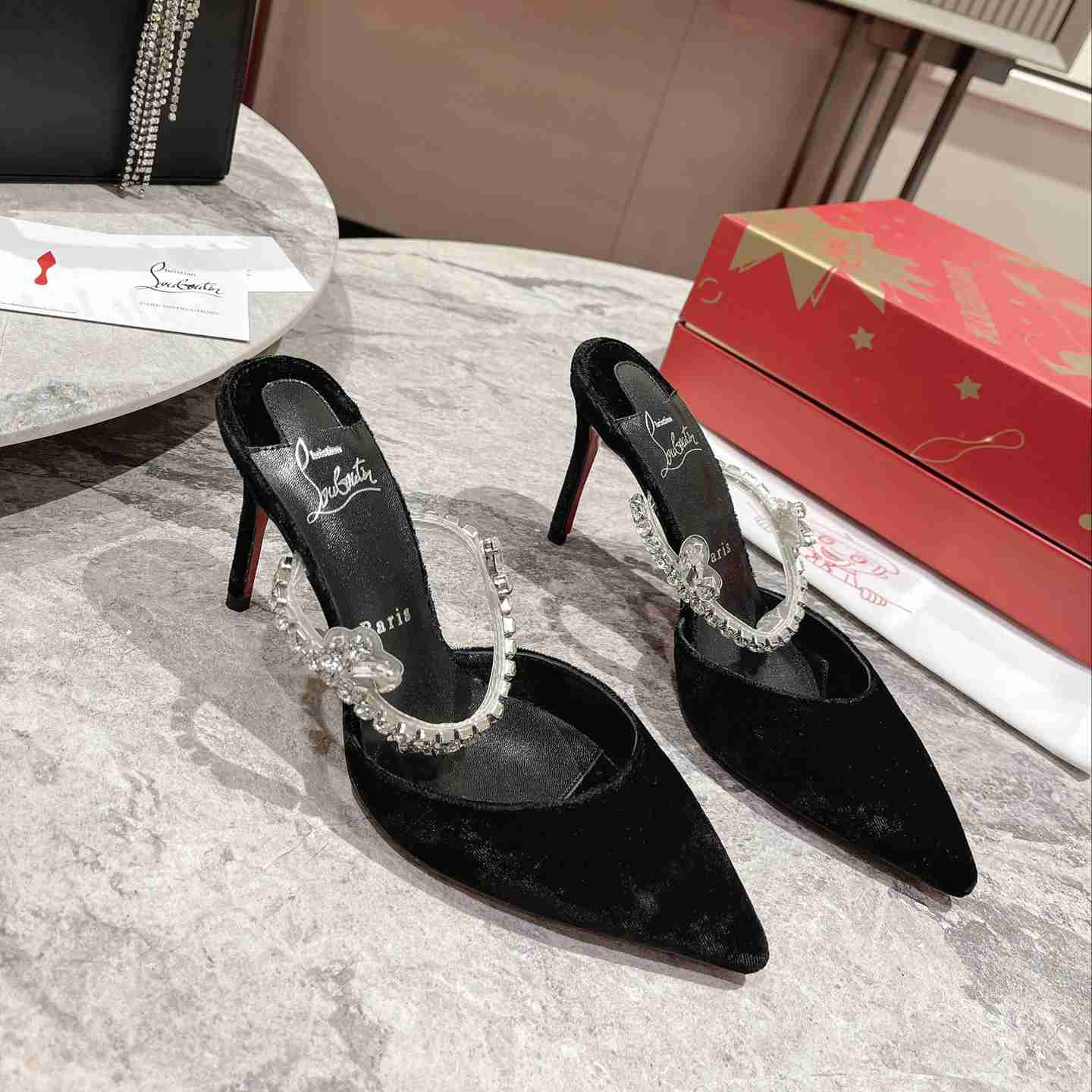 Christian Louboutin Planet Queen Pump  85mm - DopestKickz