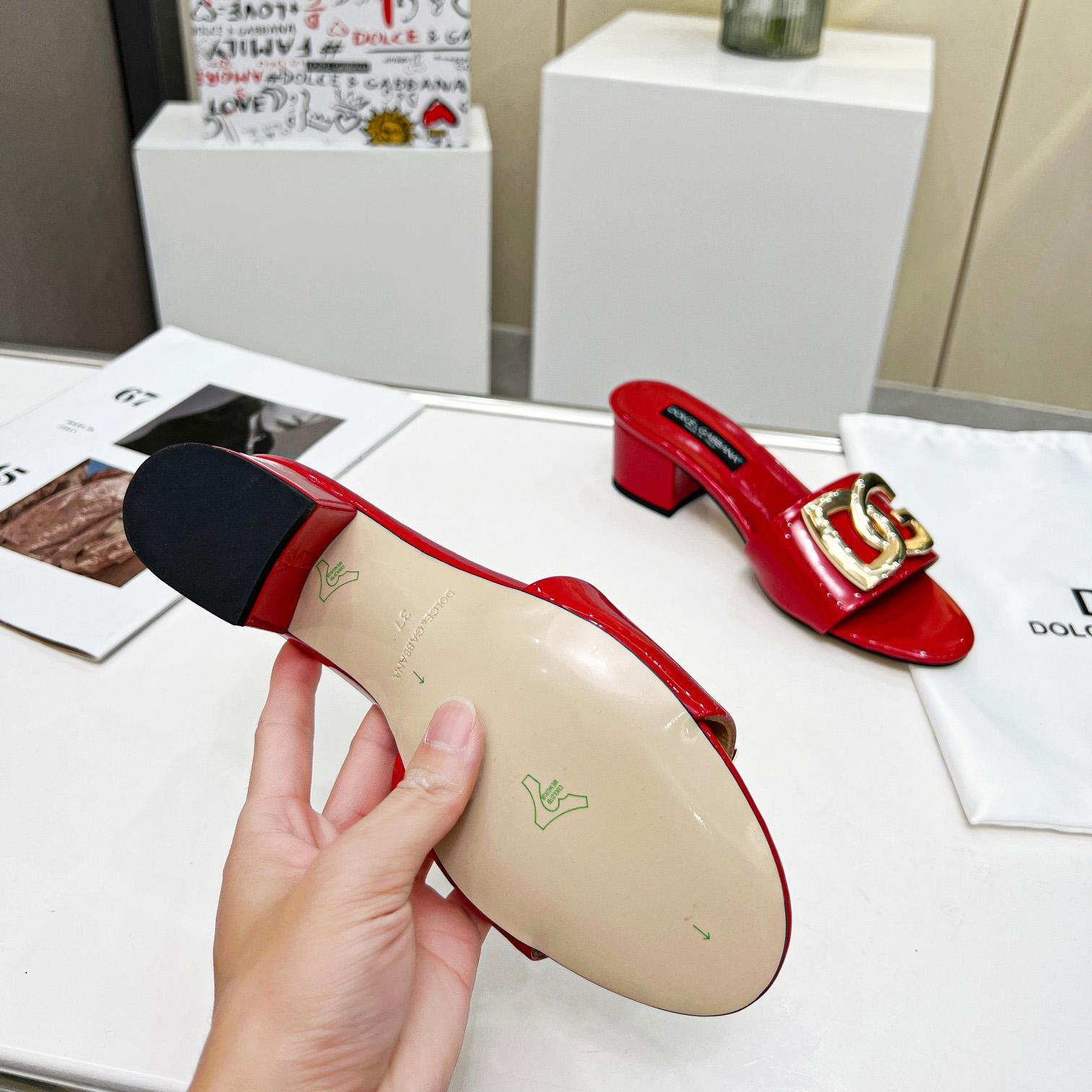 Dolce & Gabbana Polished Calfskin Sliders With DG Logo - DopestKickz