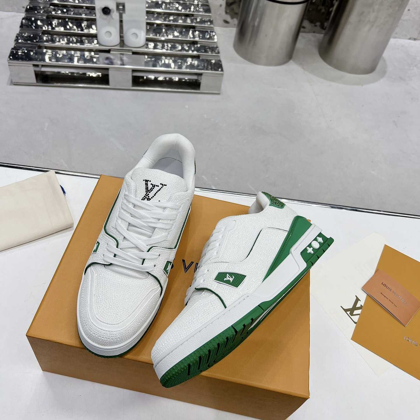 Louis Vuitton LV Trainer Sneaker          1AARLO - DopestKickz