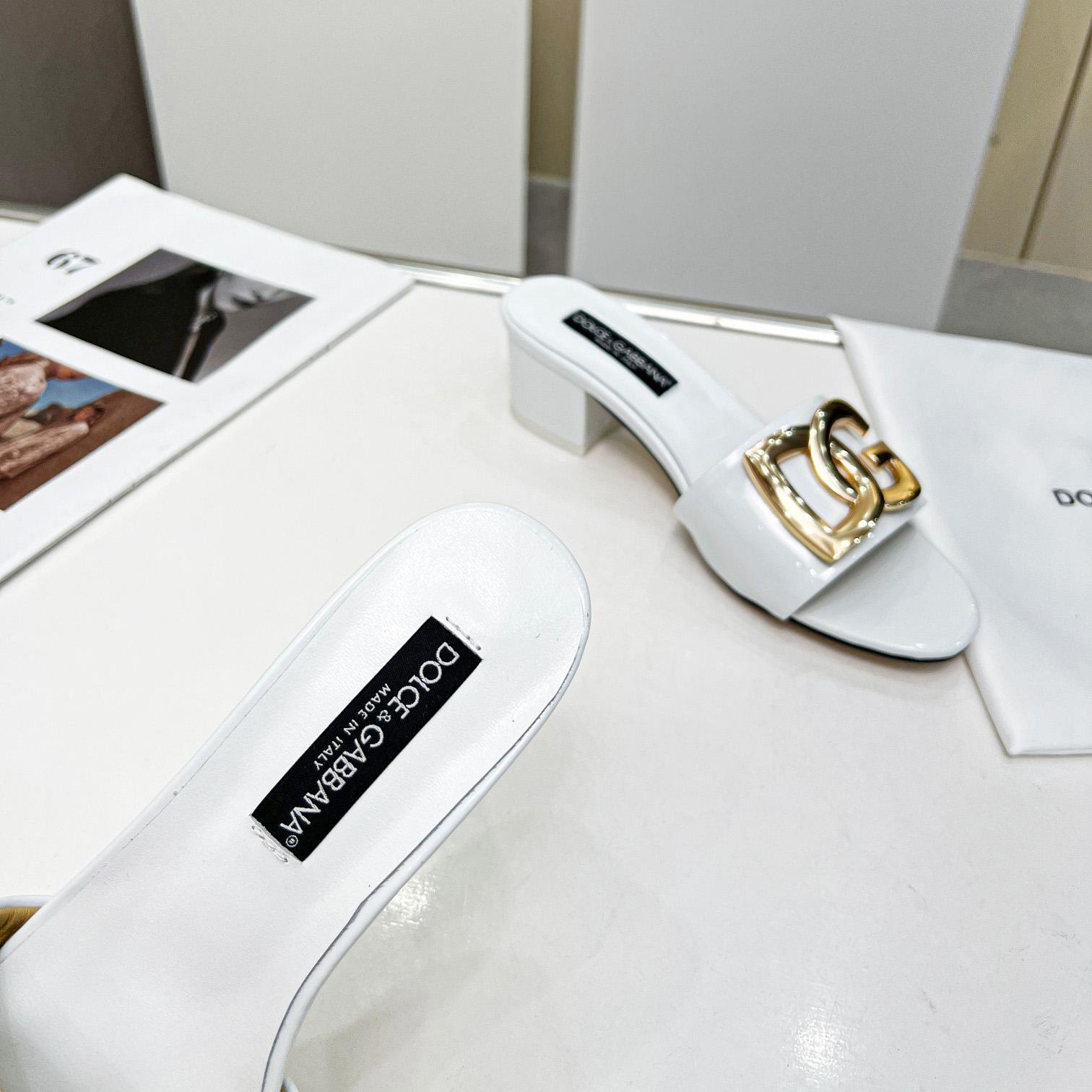 Dolce & Gabbana Polished Calfskin Sliders With DG Logo - DopestKickz