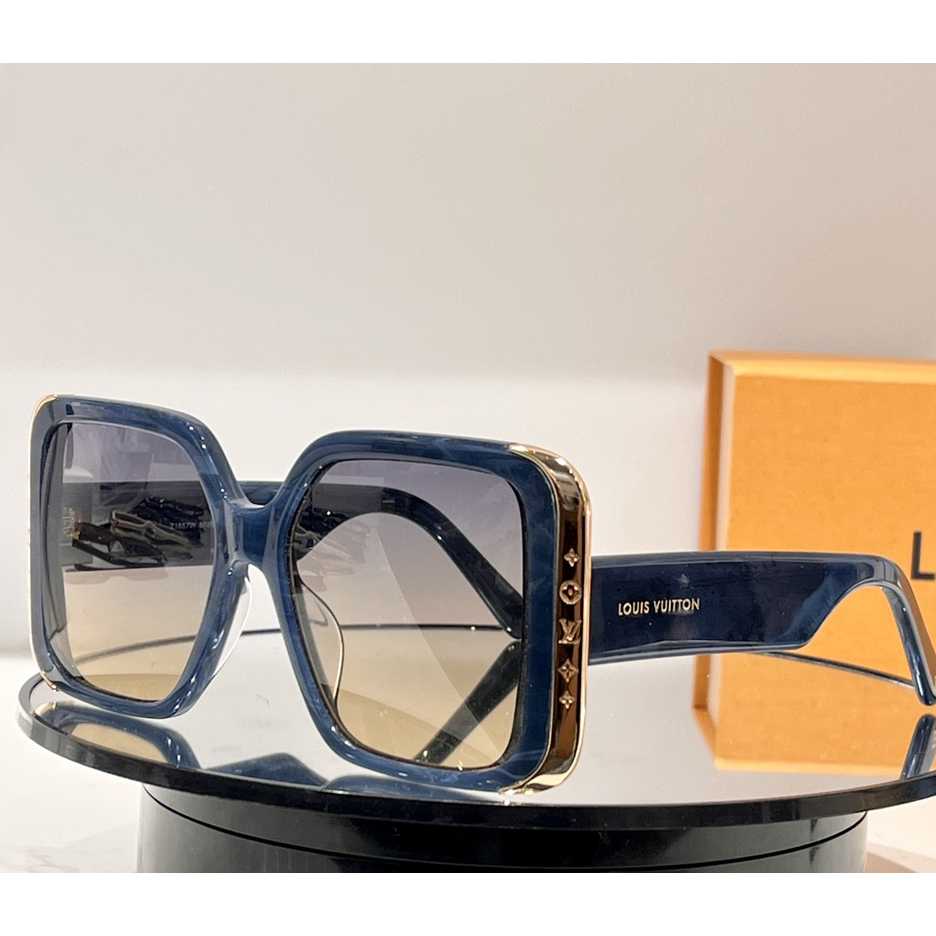 Louis Vuitton LV Moon Rectangular Sunglasses - DopestKickz