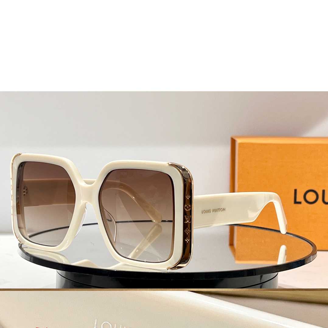 Louis Vuitton LV Moon Rectangular Sunglasses - DopestKickz