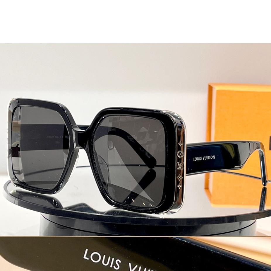 Louis Vuitton LV Moon Rectangular Sunglasses - DopestKickz