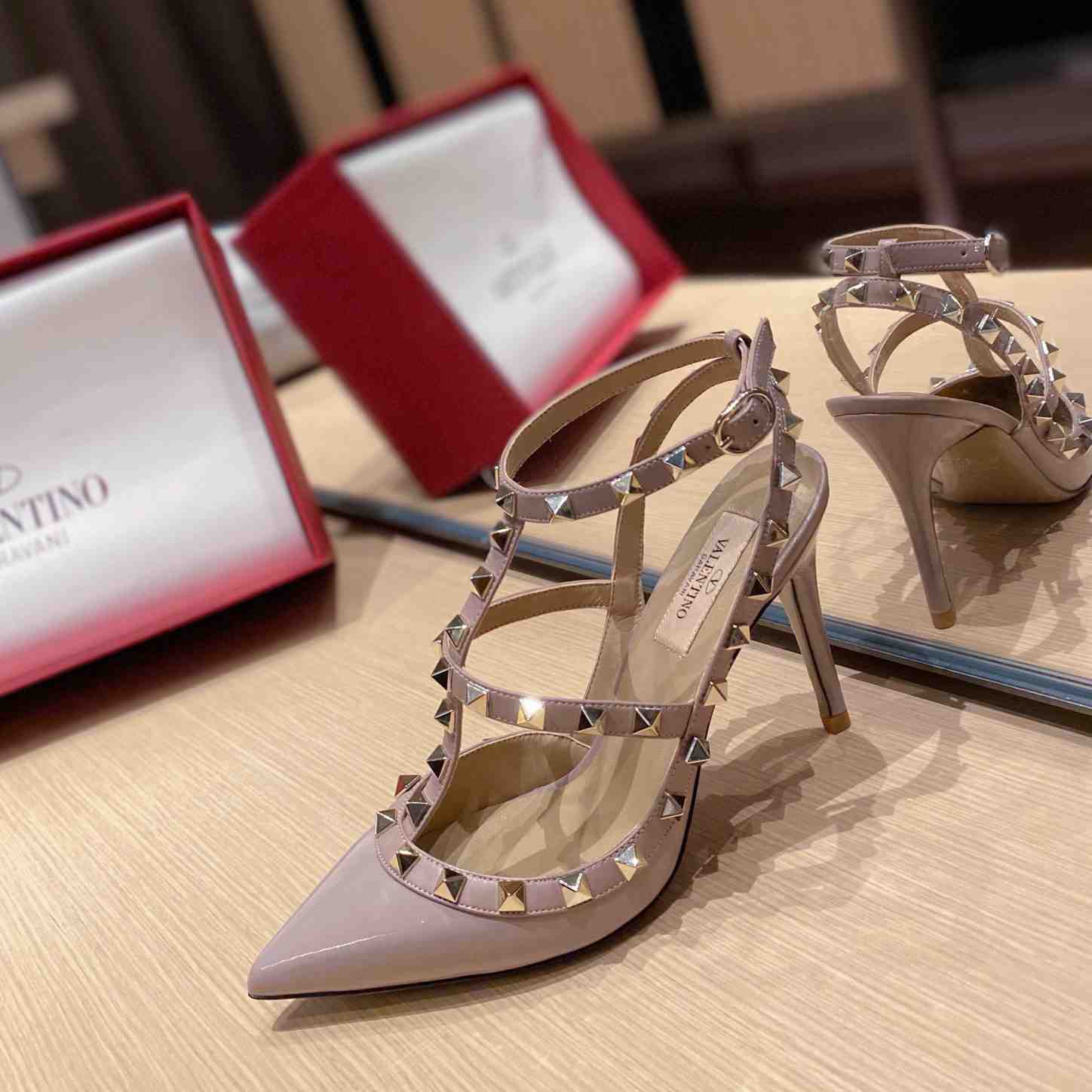 Valenti Garavani Rockstud Patent Leather Slings - DopestKickz