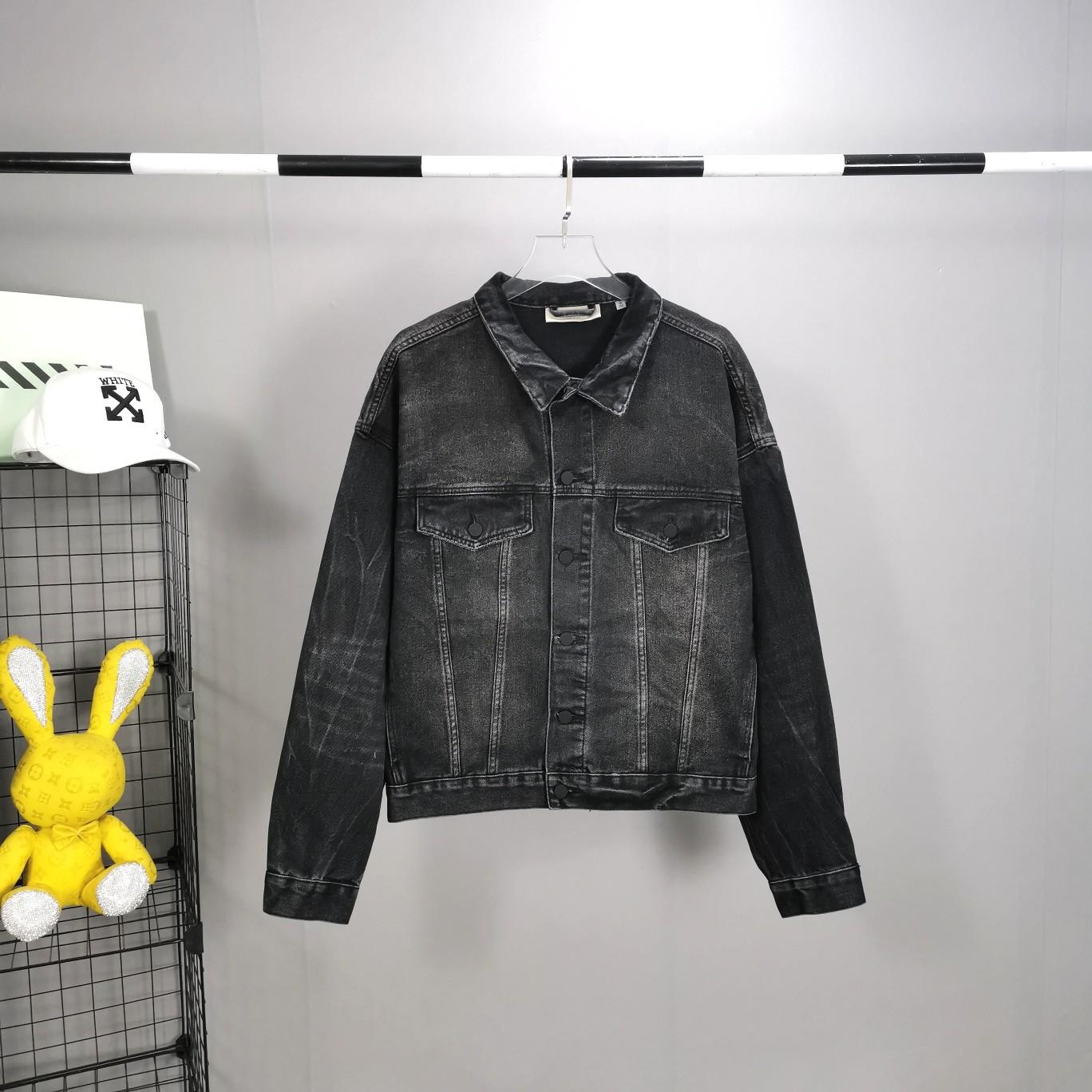 Essential Oversized Jacket In Black - DopestKickz