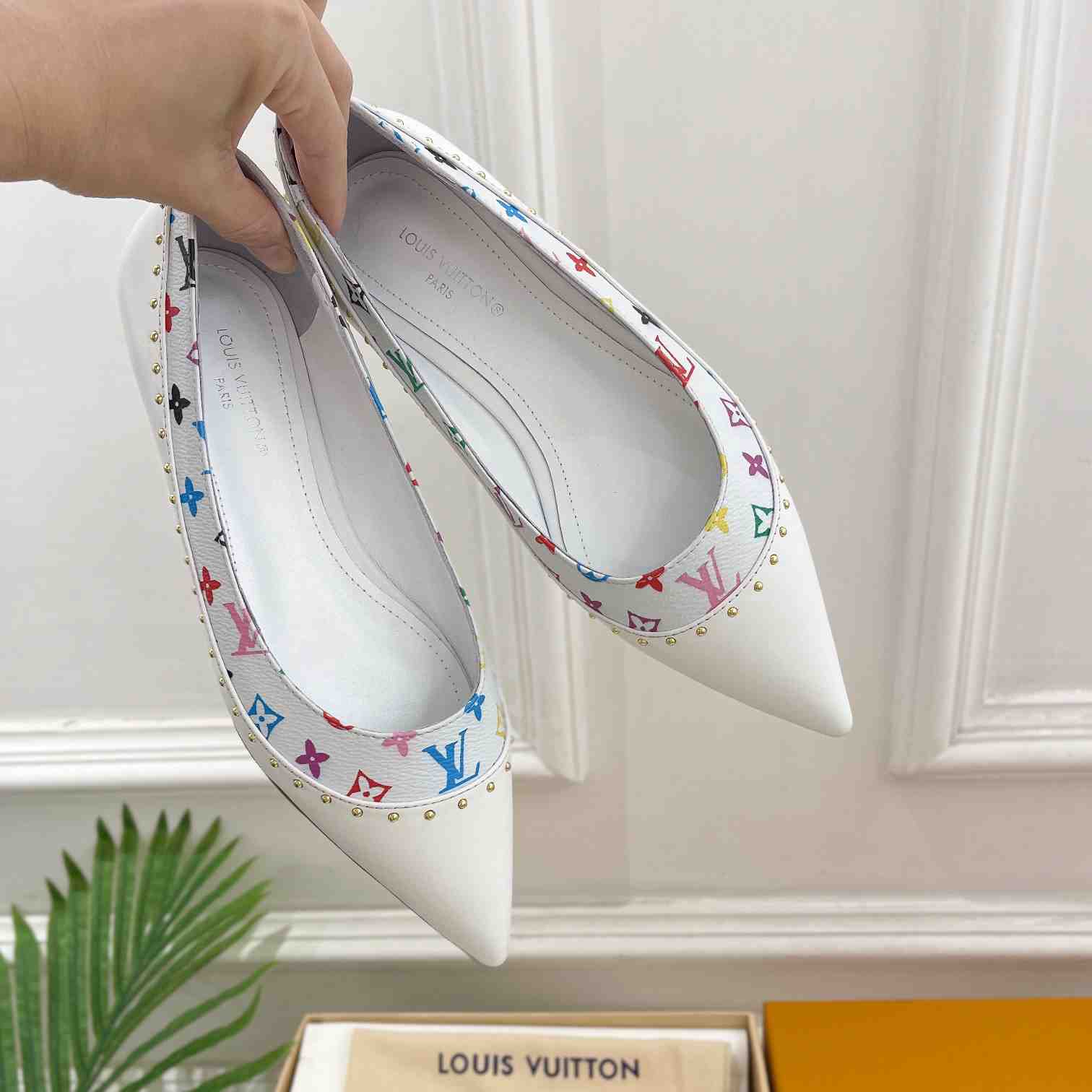 Louis Vuitton Signature Flat Ballerina    - DopestKickz