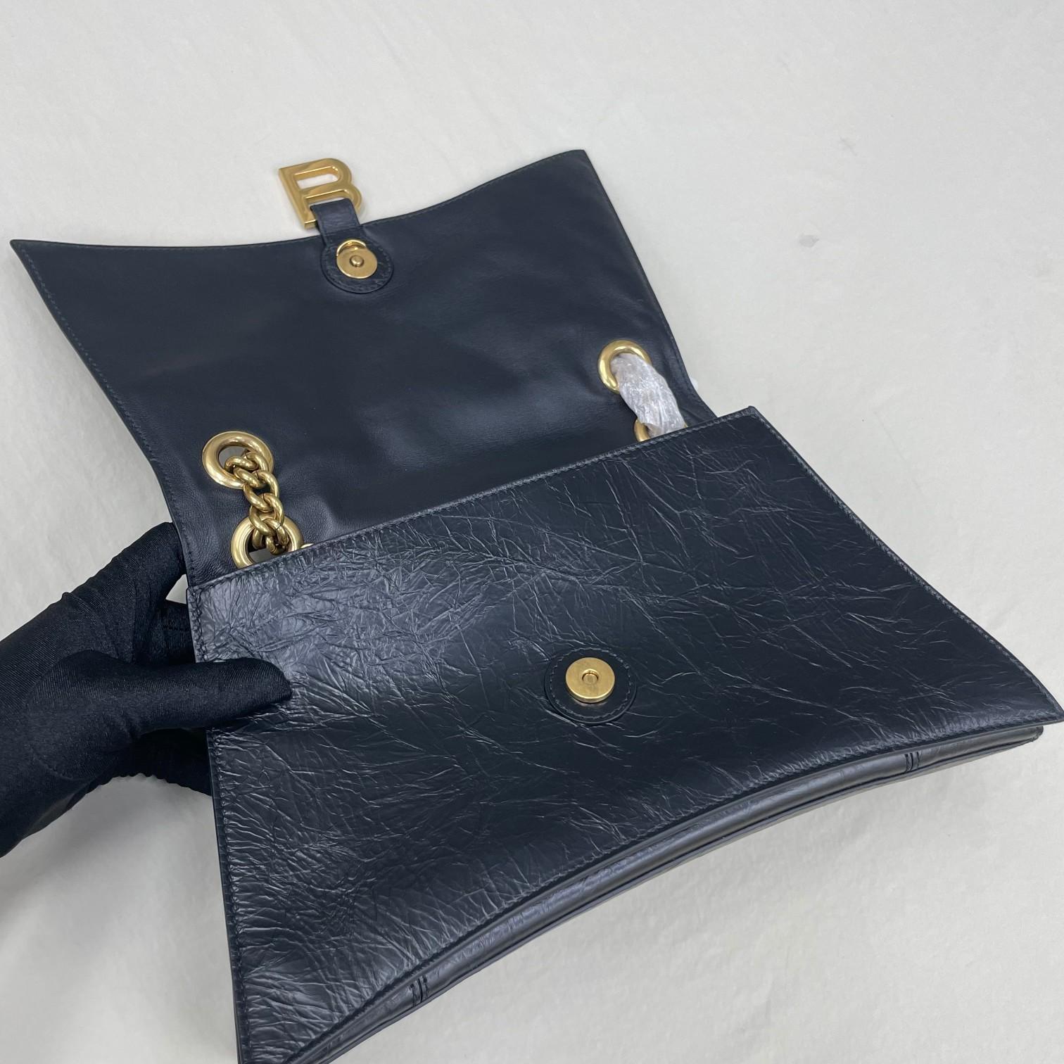 Balenciaga Women's Crush Large Chain Bag In Black(31-20-12cm) - DopestKickz