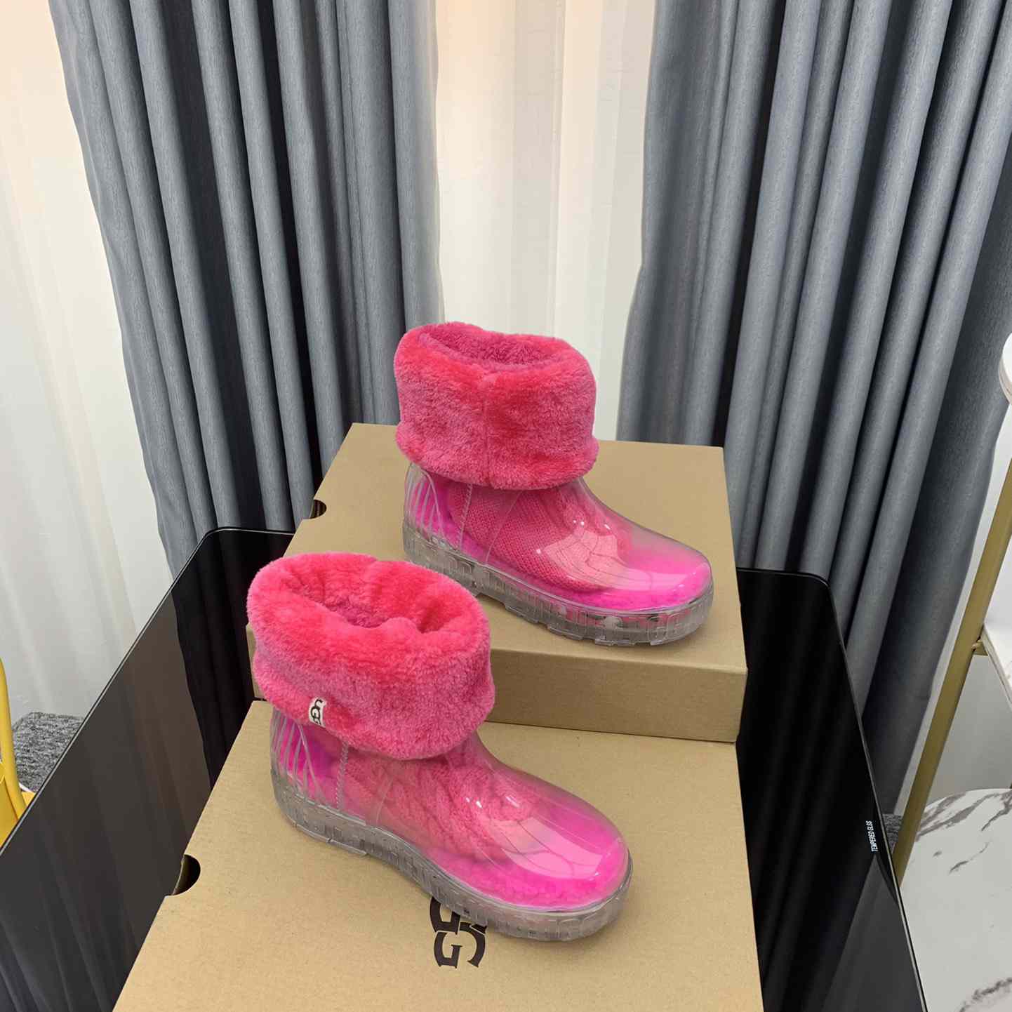 Ugg Drizlita Clear Womens Taffy Pink Fashion Boots - DopestKickz