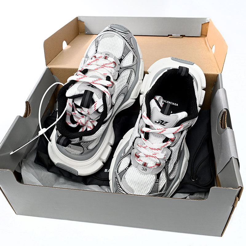 Balenciaga Sneaker  - DopestKickz