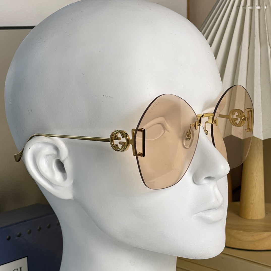 Gucci Geometric-Frame Sunglasses    GG1203S - DopestKickz