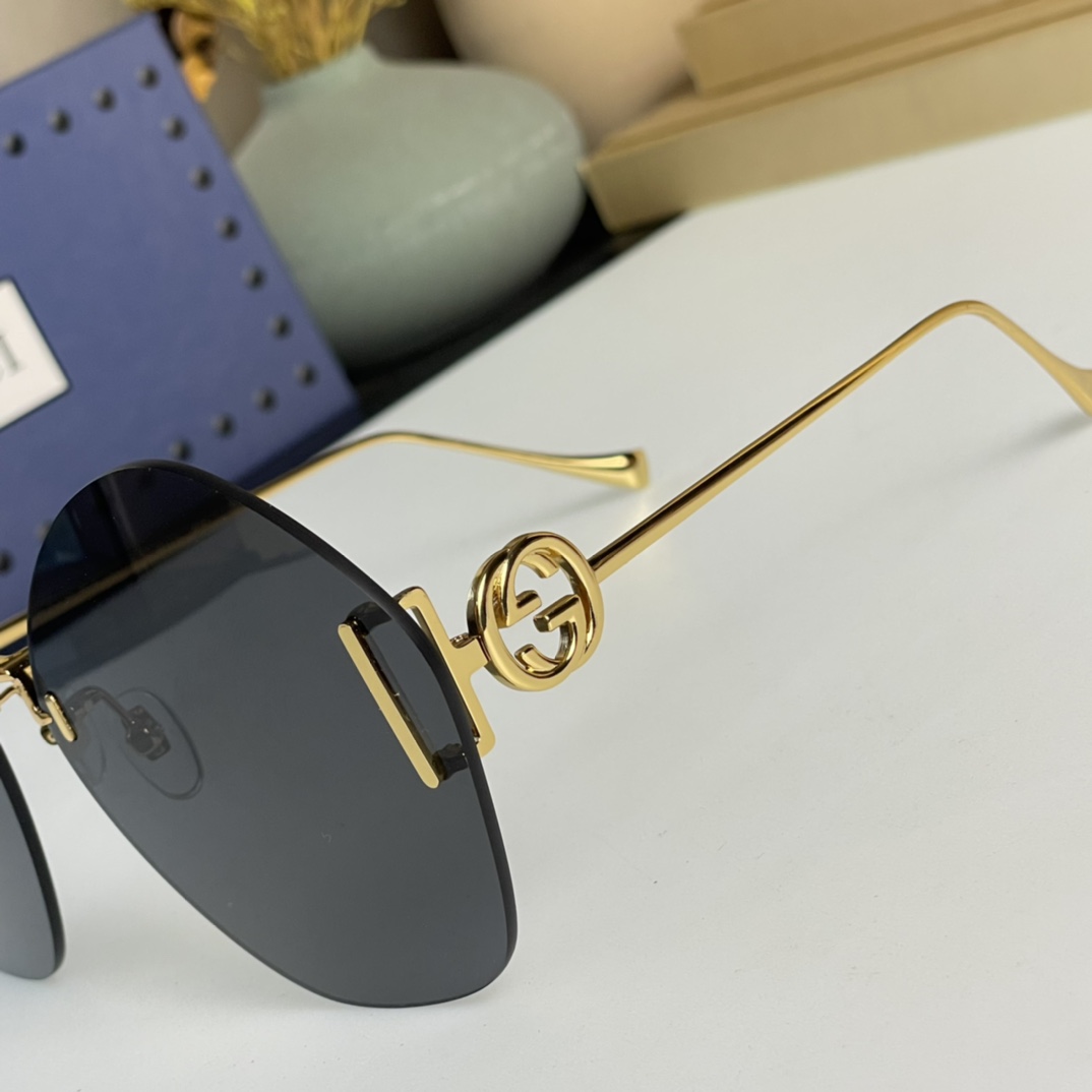 Gucci Geometric-Frame Sunglasses    GG1203S - DopestKickz