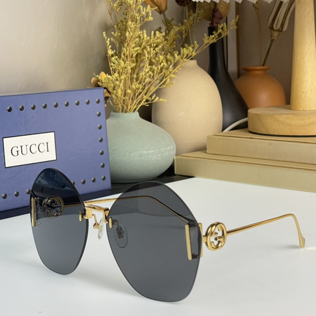 Gucci Geometric-Frame Sunglasses    GG1203S - DopestKickz
