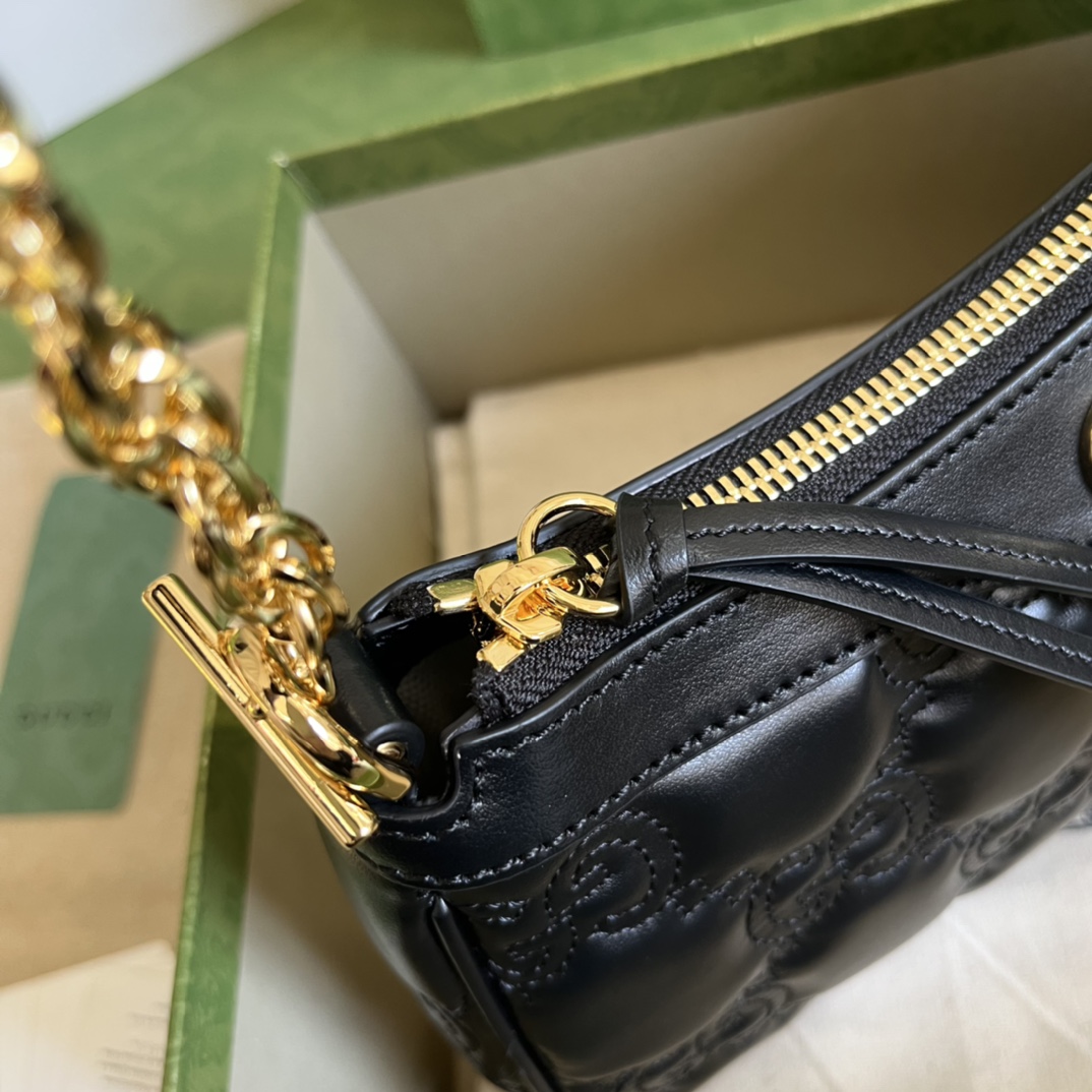 Gucci GG Matelassé Handbag(25-15-8cm) - DopestKickz