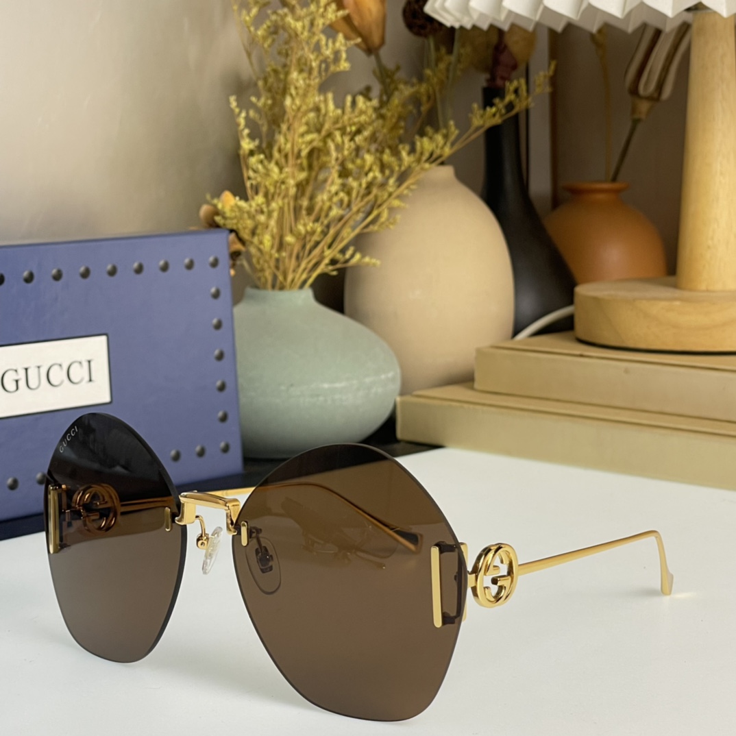 Gucci Geometric-Frame Sunglasses    GG1203S - DopestKickz
