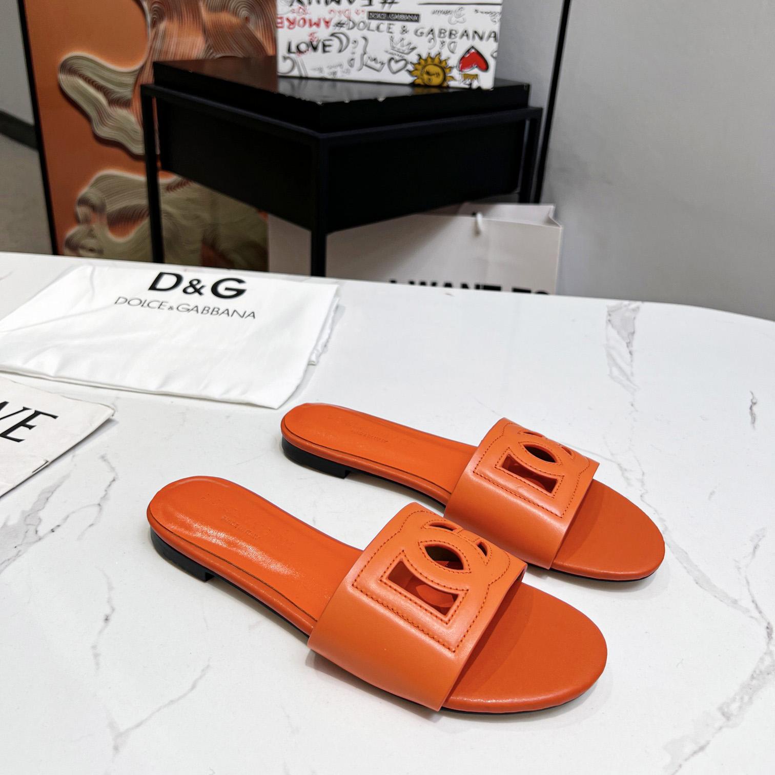 Dolce & Gabbana Calfskin Slides With DG Logo - DopestKickz