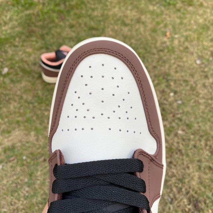 Air Jordan 1 Low  “Mocha Brown” Sneaker   DC6991-200 - DopestKickz
