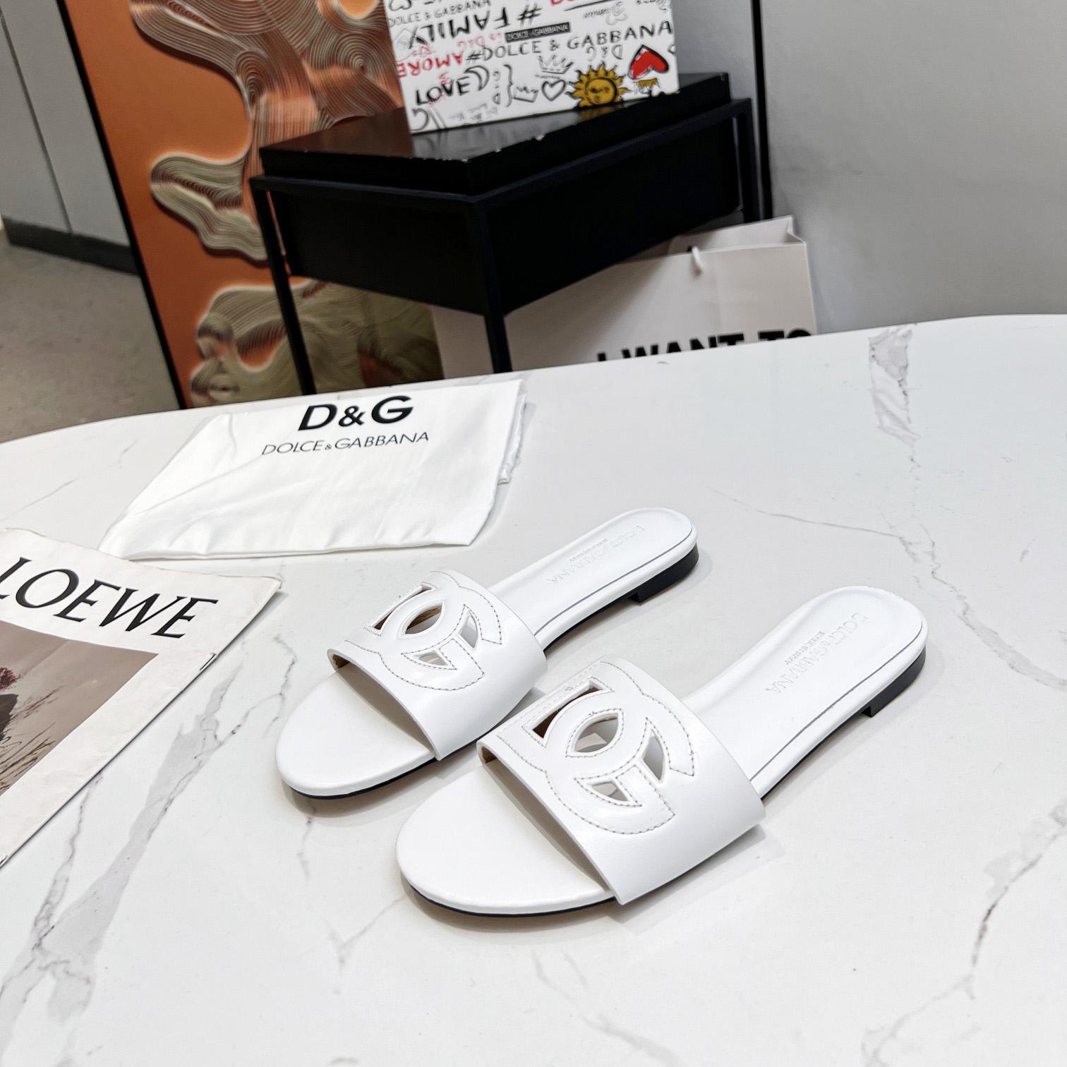 Dolce & Gabbana Calfskin Slides With DG Logo - DopestKickz