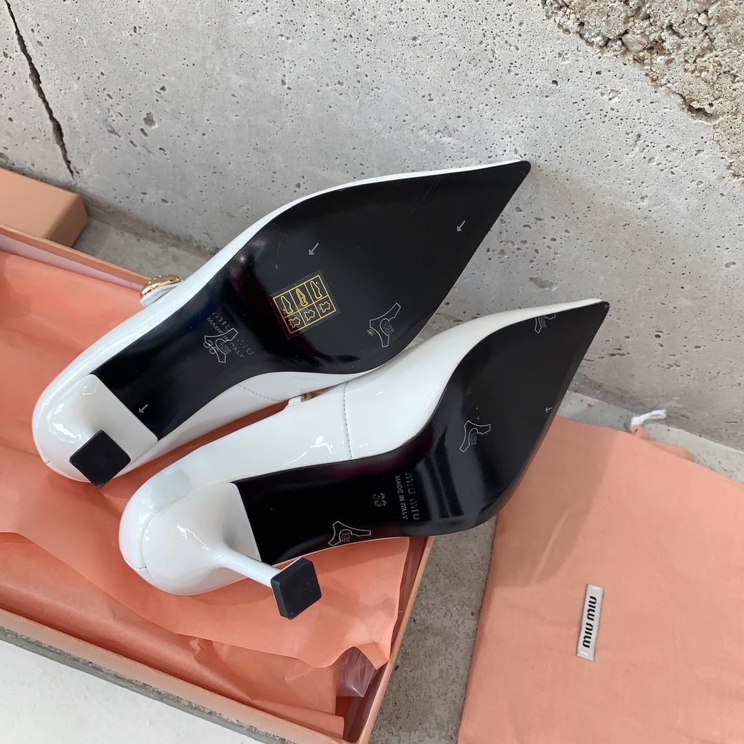Miu Miu Patent Leather Pumps - DopestKickz