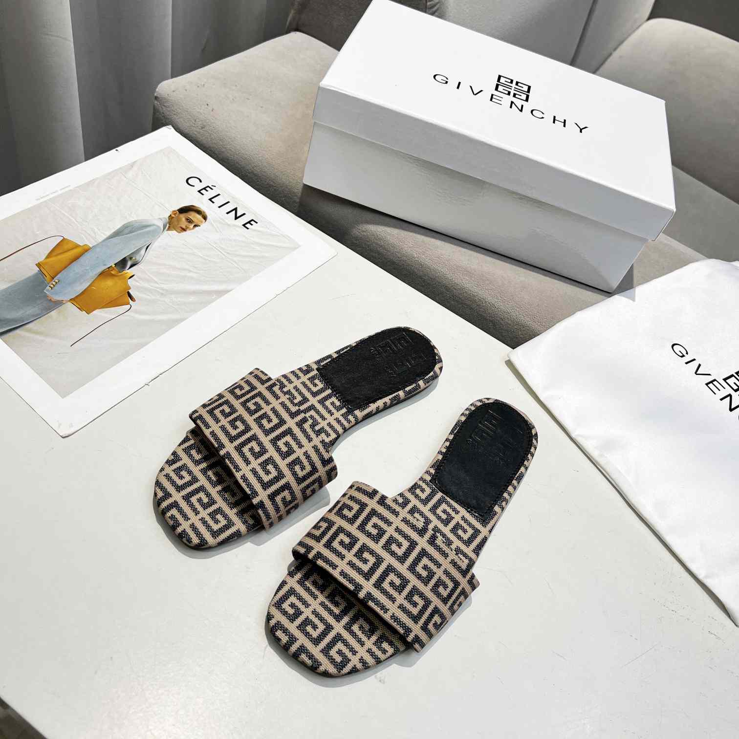 Givenchy 4G Flat Mule Sandals - DopestKickz
