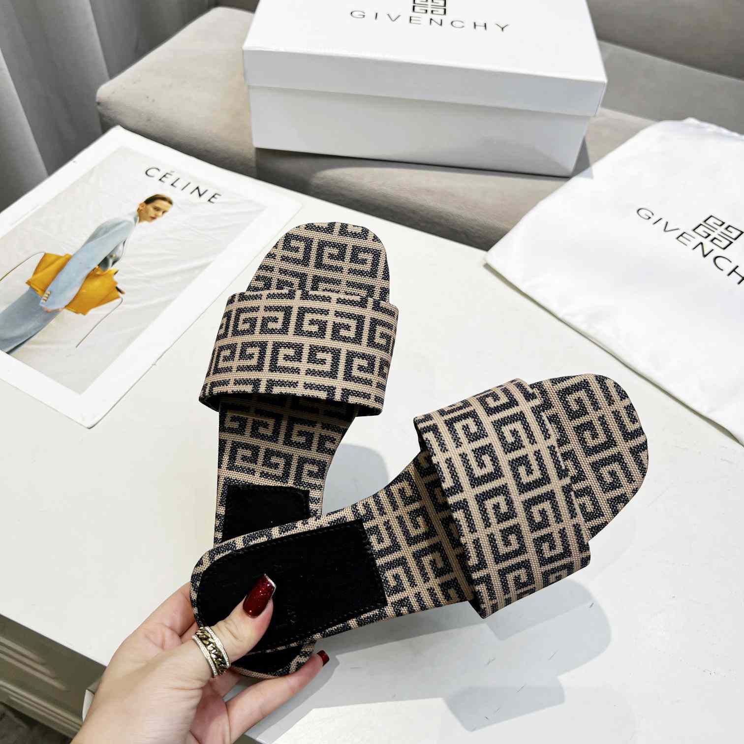 Givenchy 4G Flat Mule Sandals - DopestKickz