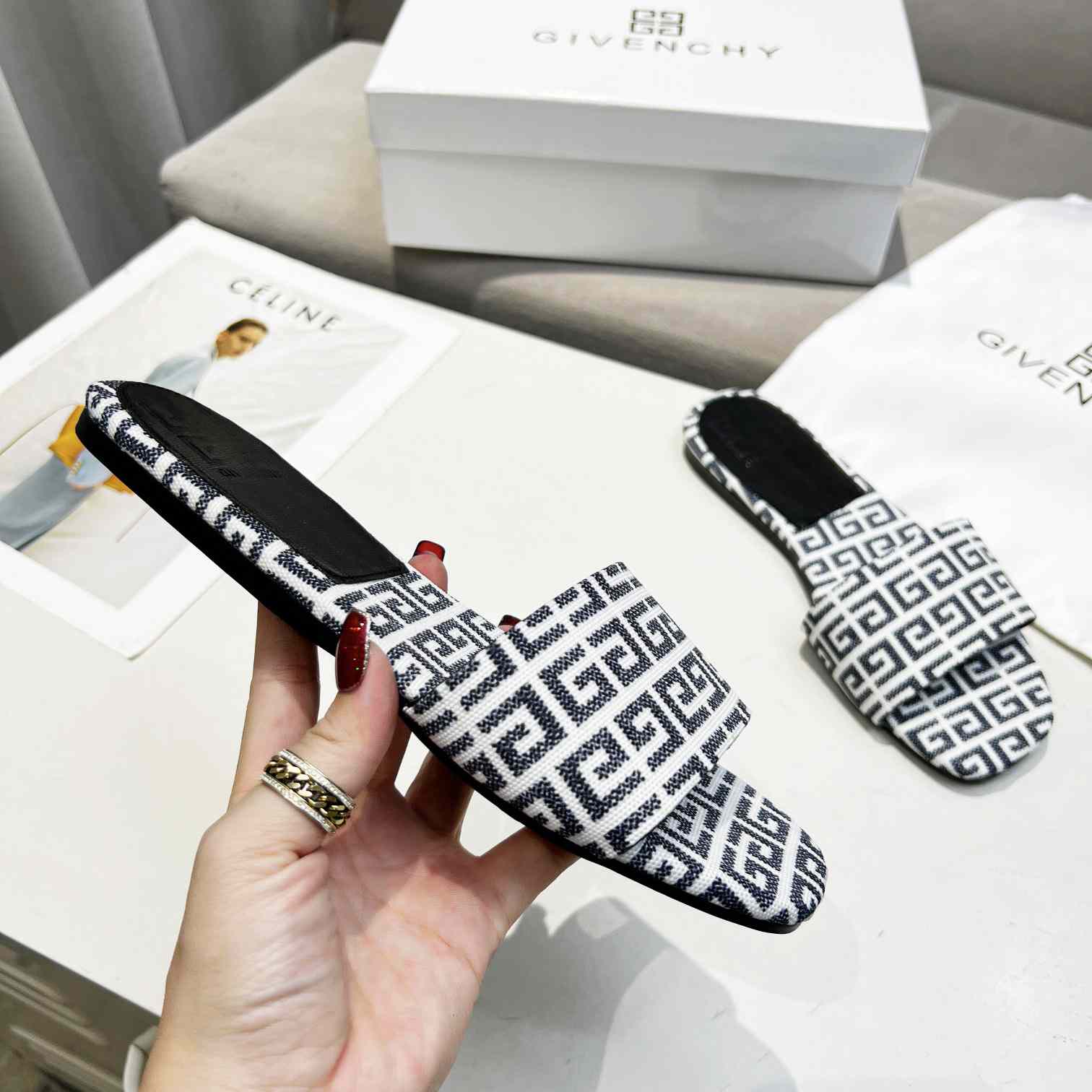 Givenchy 4G Flat Mule Sandals - DopestKickz